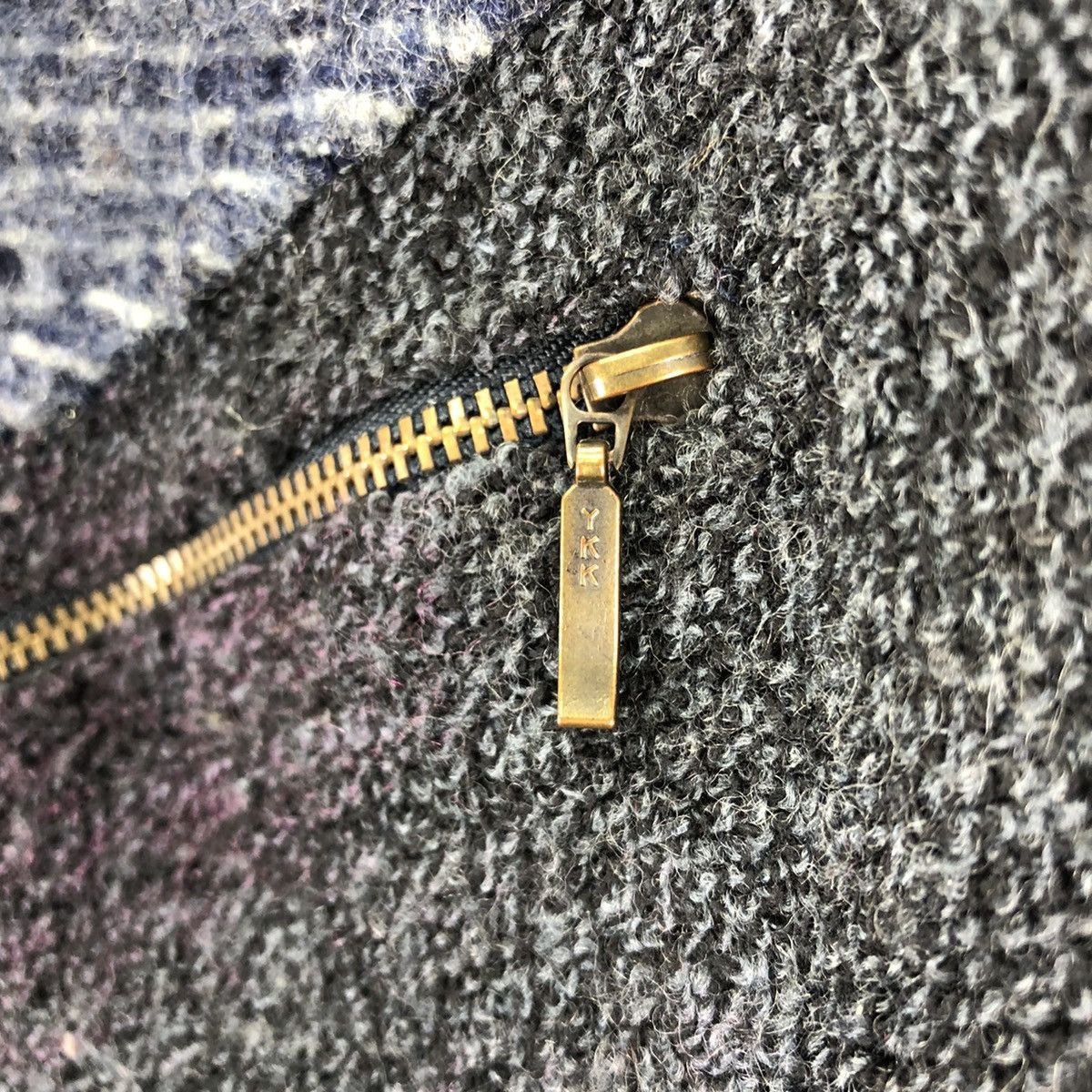 Japanese Brand Vintage 80's Wool Knit Striped Patchwork by Leighton Size US L / EU 52-54 / 3 - 10 Thumbnail