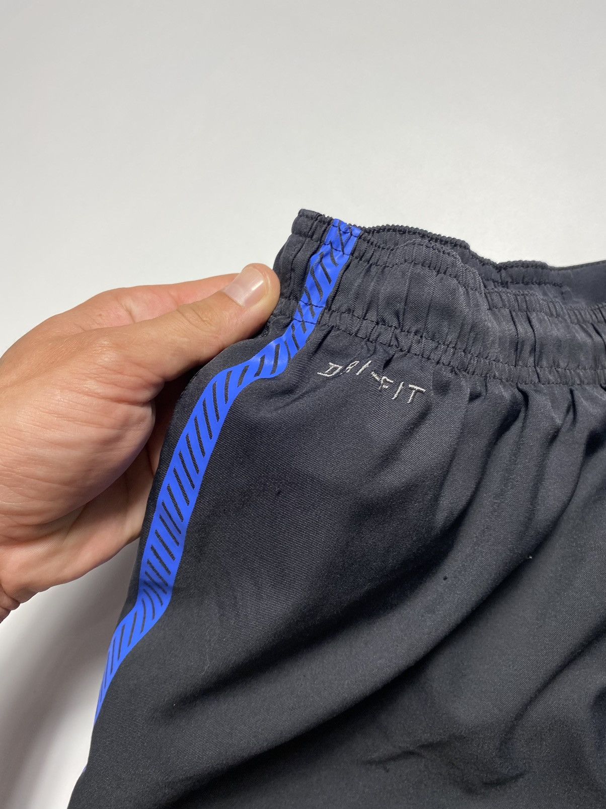 Nike Nike Inter Milan Internazionale Soccer Football Shorts Size US 30 / EU 46 - 7 Thumbnail