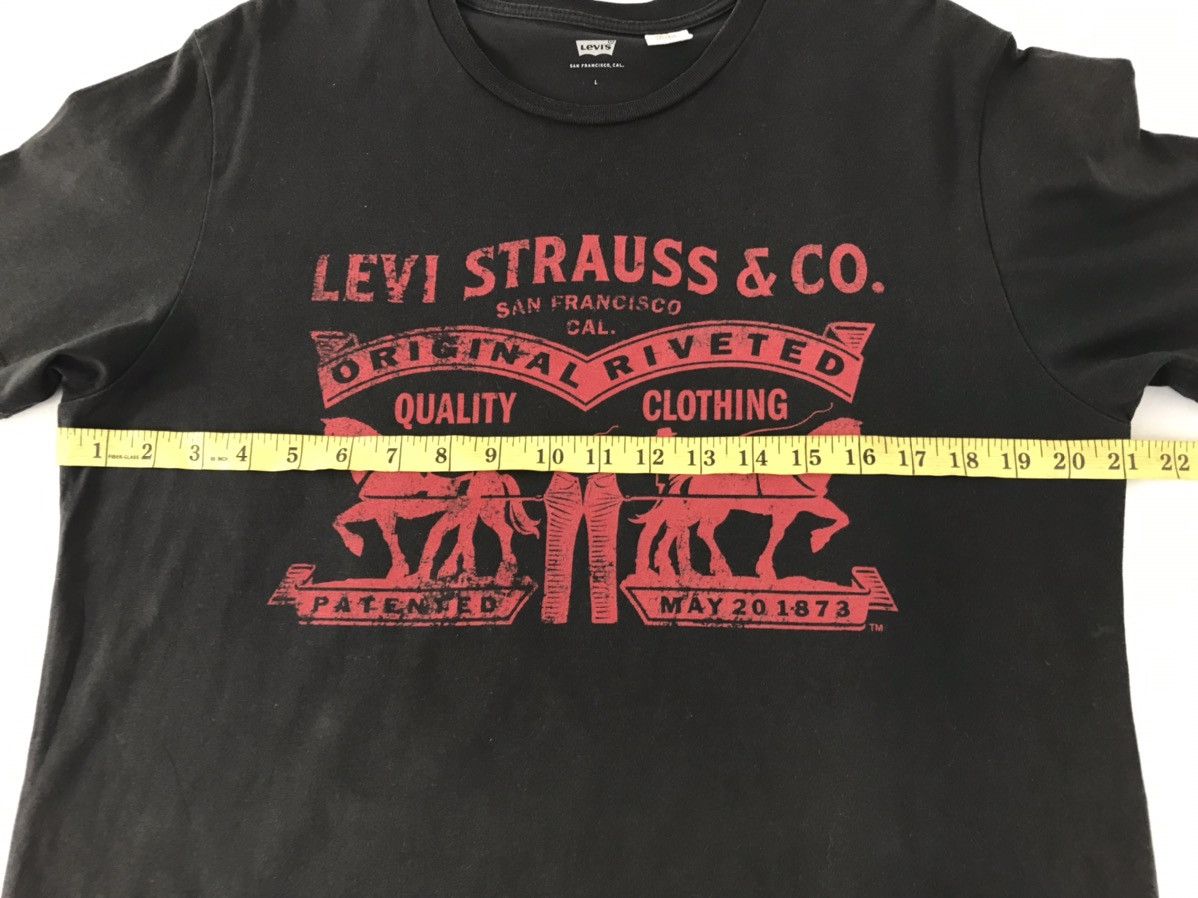 Levi's × Vintage Vintage Levi’strauss & Co Big Logo Tee Size US L / EU 52-54 / 3 - 11 Thumbnail