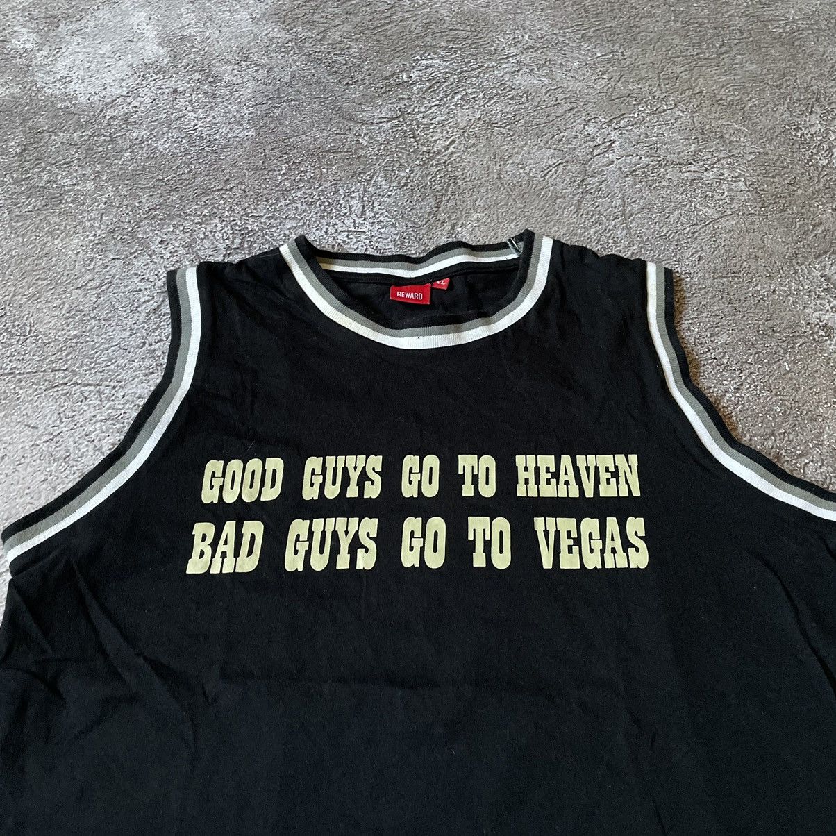 Vintage Vintage Y2K Graphic Tank Bad Guys Go Vegas Funny Skate XL Size US XL / EU 56 / 4 - 3 Thumbnail