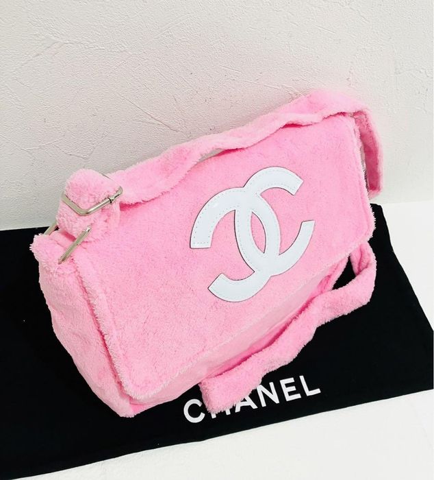 Chanel precision shoulder discount bag