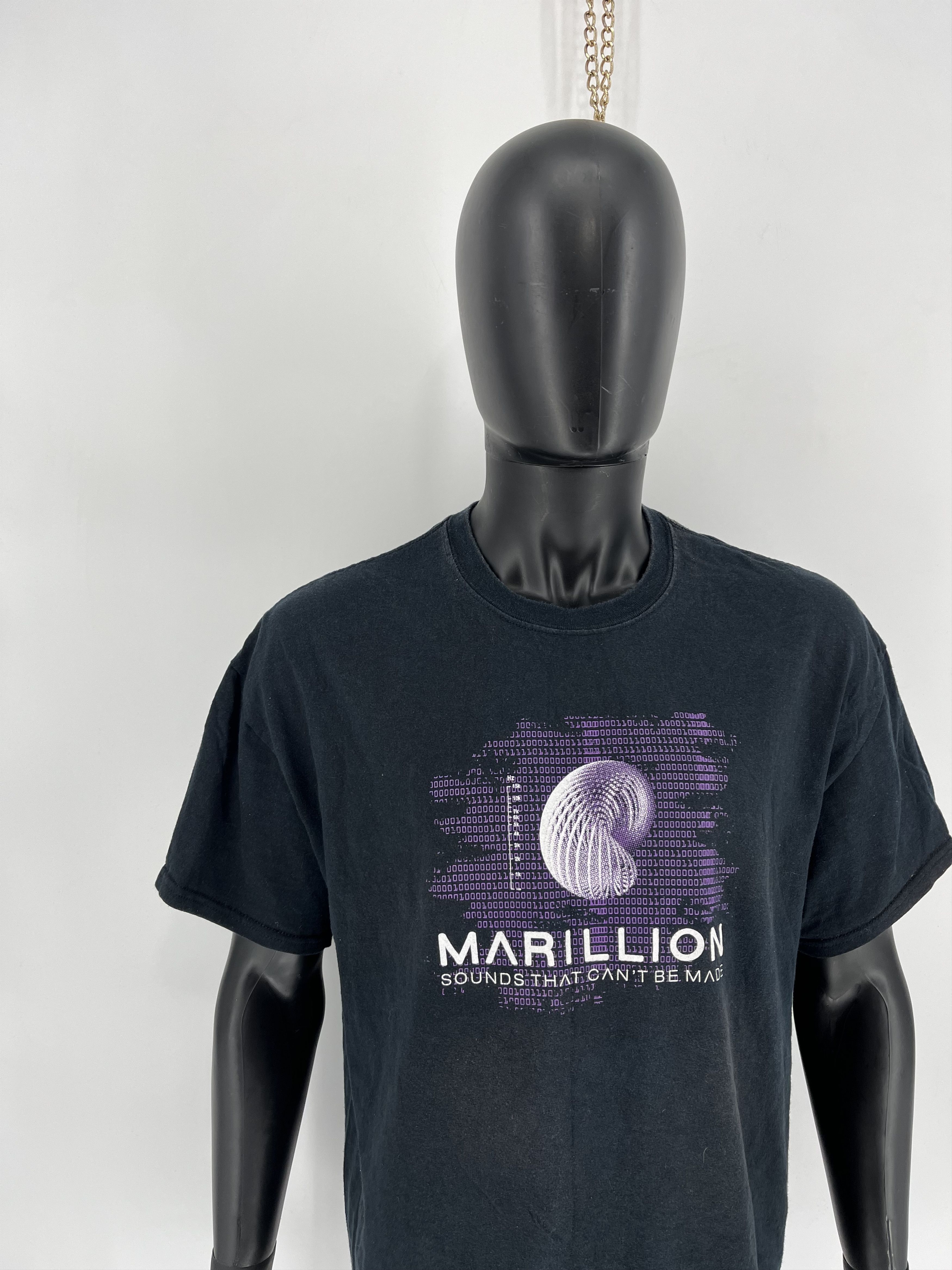 Band Tees × Vintage Vintage Y2K Marillion Sounds on Tour 2013 Band Rock T Shirt Size US XL / EU 56 / 4 - 1 Thumbnail
