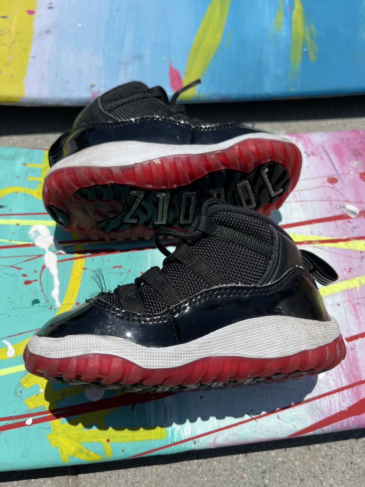 Jordan Brand × Nike Jordan Bred Retro 11 (TD) Toddler Size 6c Size US 6 / EU 39 - 3 Thumbnail