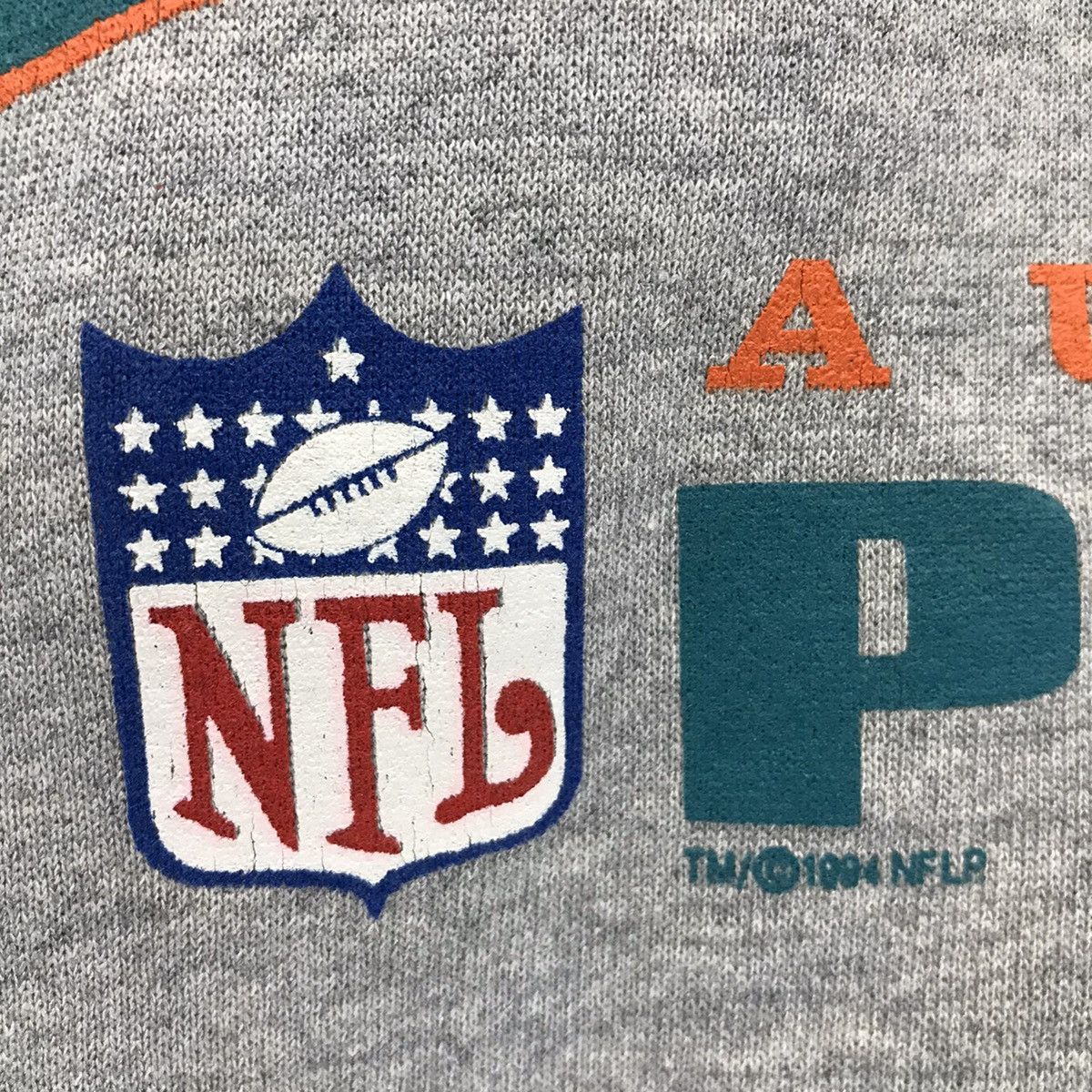 Russell Athletic Vintage Miami Dolphins NFL Football Team Sweatshirt Size US L / EU 52-54 / 3 - 3 Thumbnail