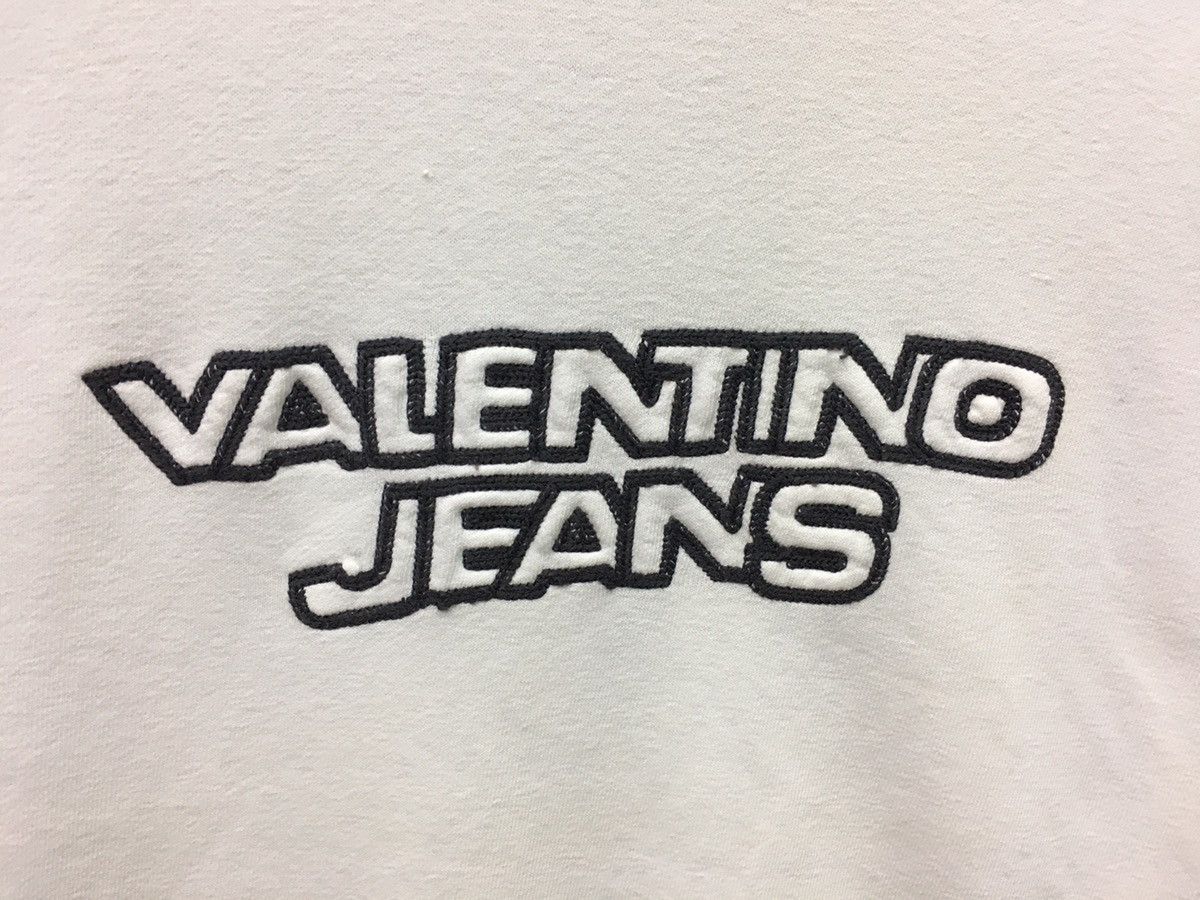 Designer × Valentino × Vintage Vintage Valentino Jeans Big Logo Sweatshirt Size US M / EU 48-50 / 2 - 3 Thumbnail