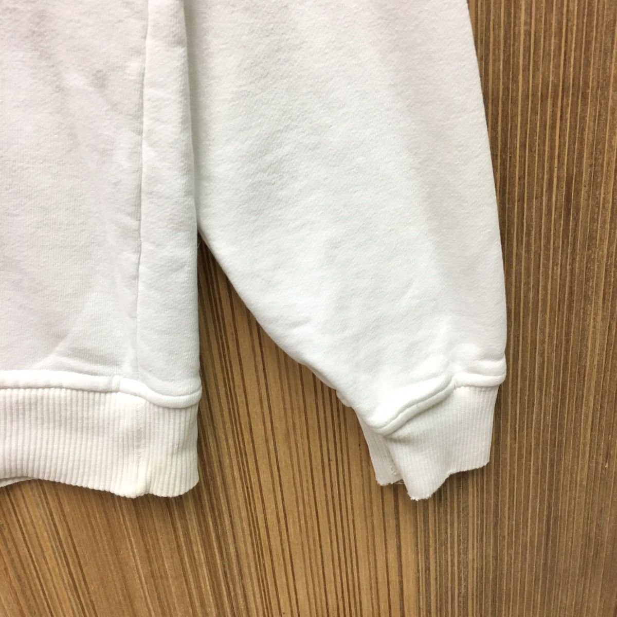 Designer × Valentino × Vintage Vintage Valentino Jeans Big Logo Sweatshirt Size US M / EU 48-50 / 2 - 5 Thumbnail