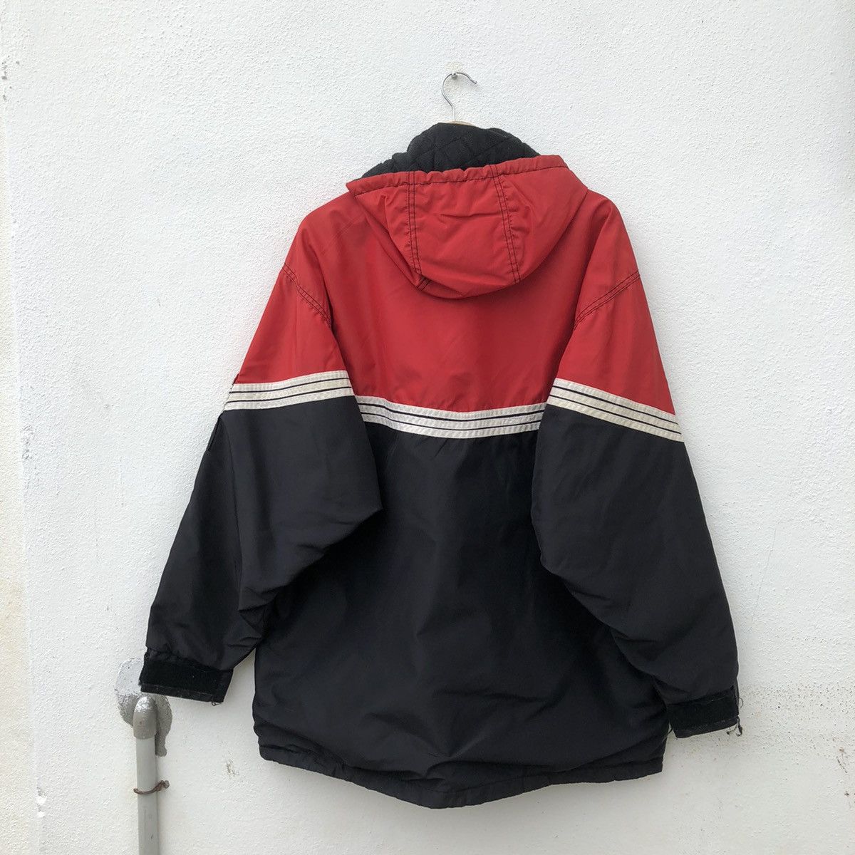 Vintage VINTAGE BILLABONG SINCE 1973 ZIPPER JACKET RARE COLOUR Size US L / EU 52-54 / 3 - 9 Thumbnail