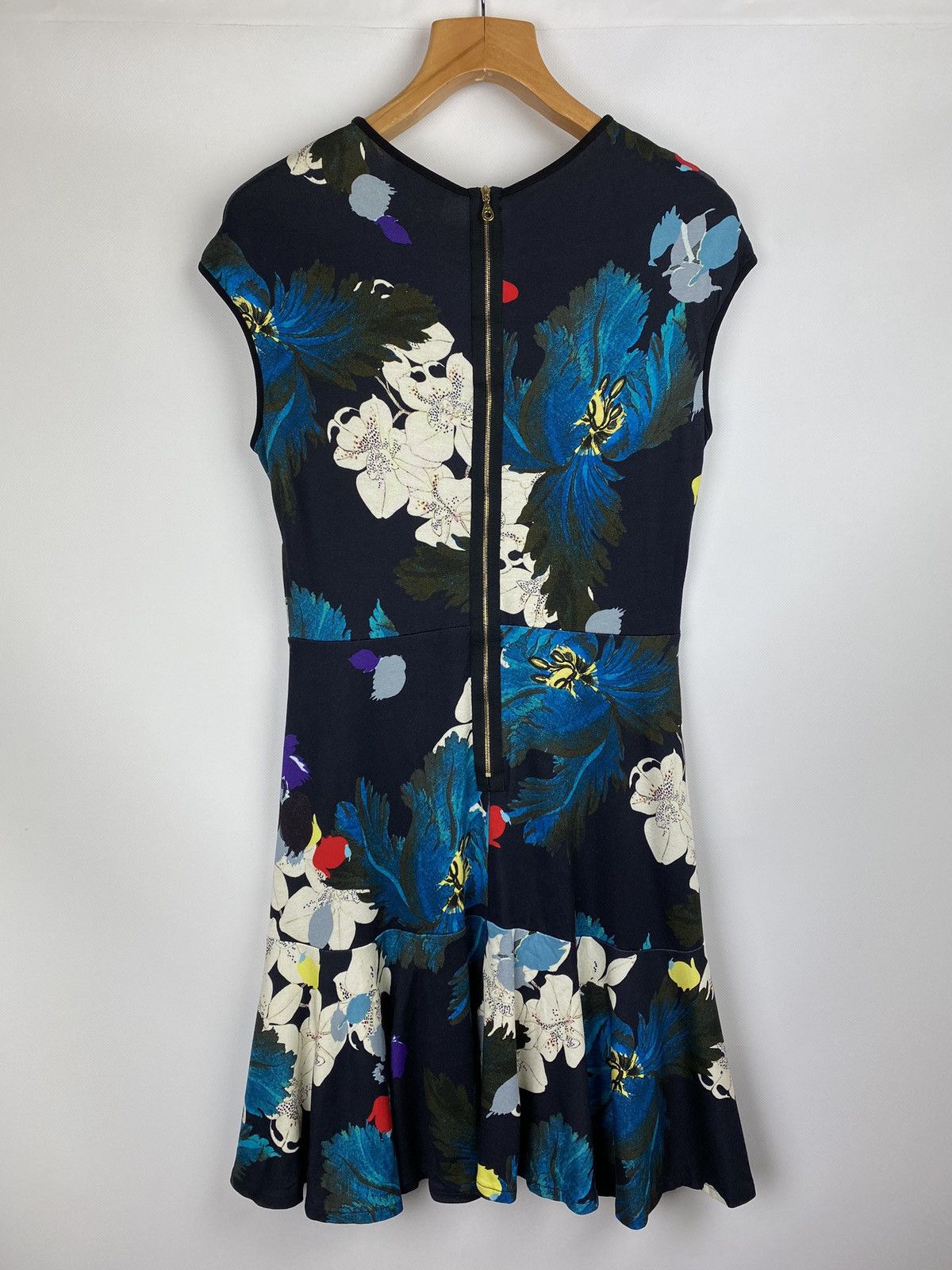 Erdem Erdem Ladies floral pattern Darlina sleeveless dress Size L / US 10 / IT 46 - 11 Thumbnail