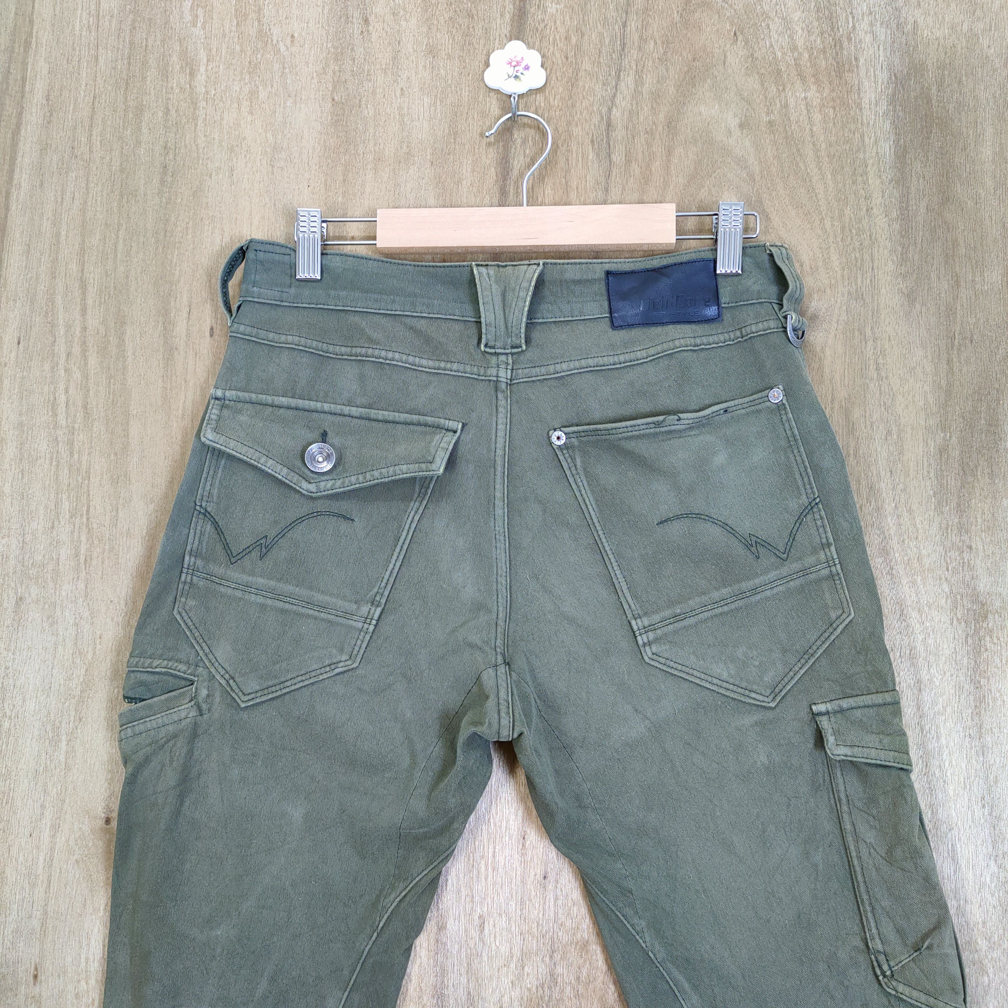Japanese Brand VINTAGE JAPANESE BRAND FADED CARGO PANTS Size US 30 / EU 46 - 8 Thumbnail