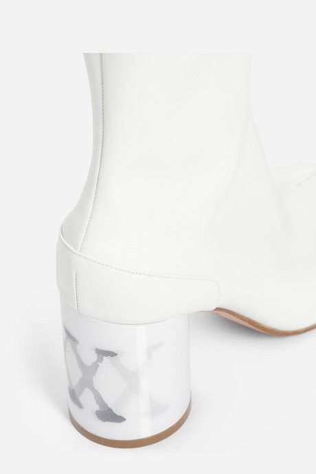Maison Margiela Maison Margiela White Tabi Hologram XXX boots Size US 10 / IT 40 - 5 Thumbnail
