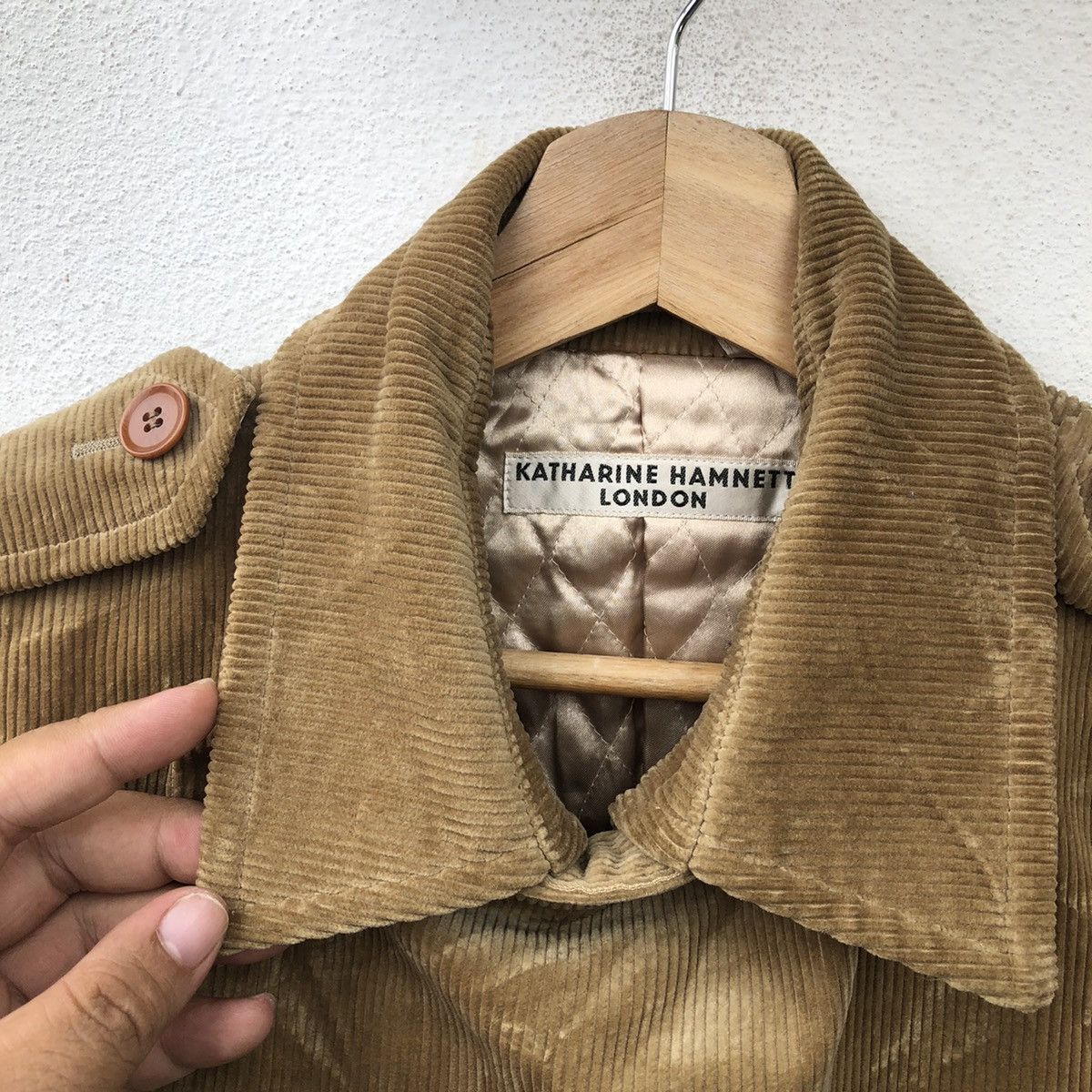 Katharine Hamnett London KATHARINE HAMNETT LONDON CORDUROY JACKET MADE IN JAPAN Size US M / EU 48-50 / 2 - 9 Thumbnail