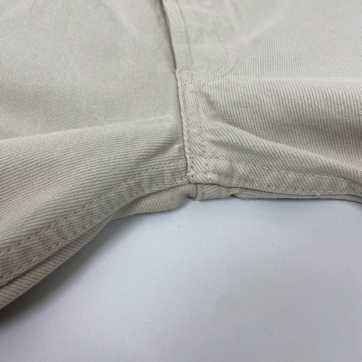 Levi's Vintage Clothing 90’s Vintage Levi’s 501 Denim Jeans 34x34 Size US 34 / EU 50 - 10 Thumbnail