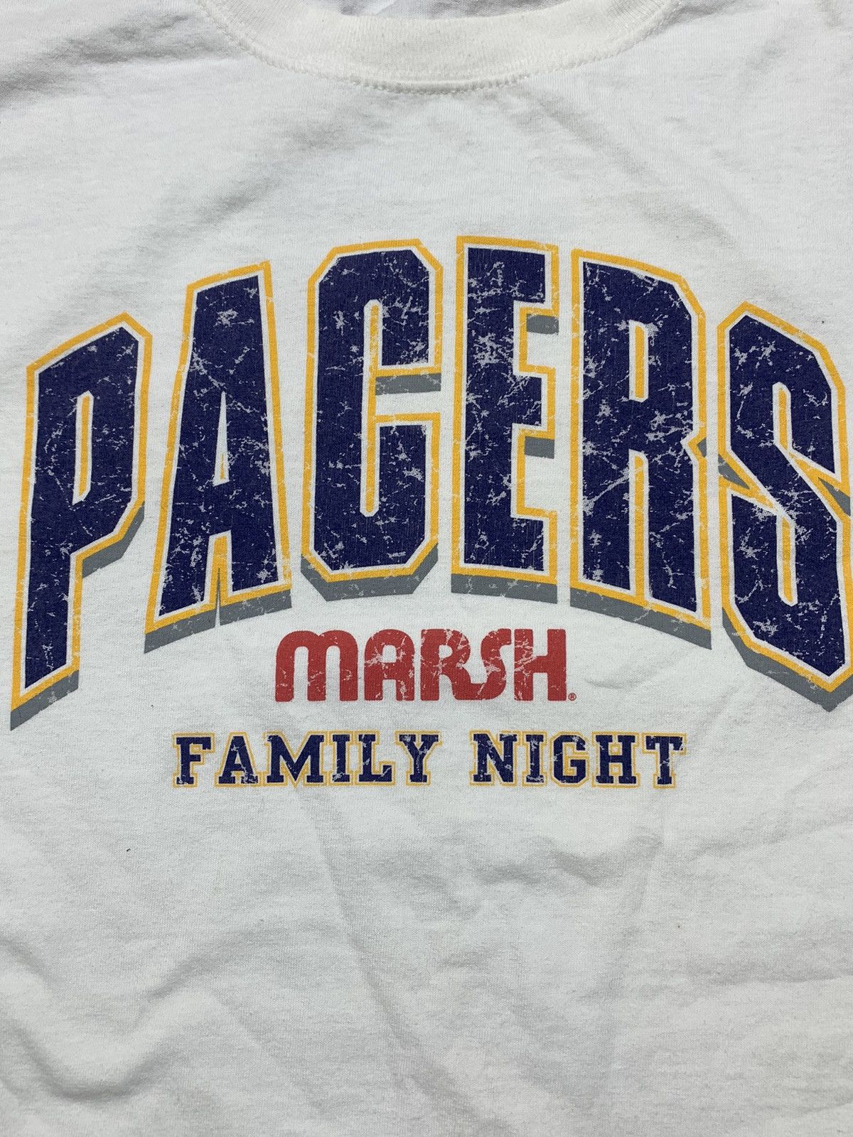 NBA × Vintage Vintage Y2K Pacers NBA tee big logo streetwear style size XL Size US XL / EU 56 / 4 - 2 Thumbnail