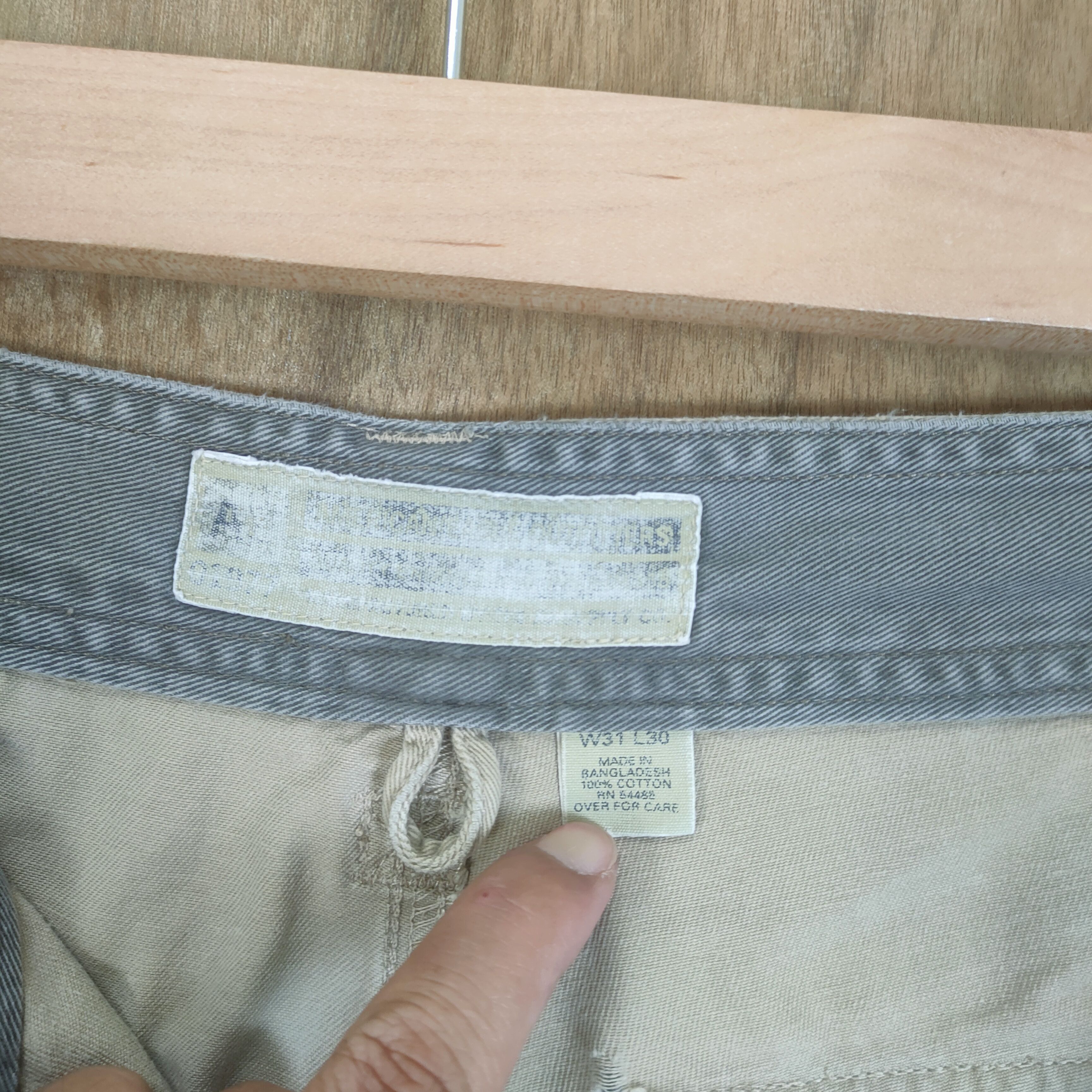 Designer VINTAGE BRAND BAGGY CARGO PANTS Size US 30 / EU 46 - 13 Thumbnail