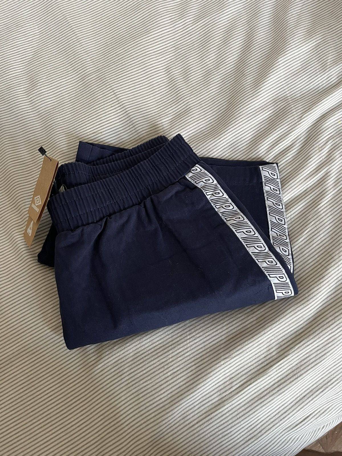 Palace × Umbro Palace Umbro Shorts Size US 32 / EU 48 - 5 Thumbnail