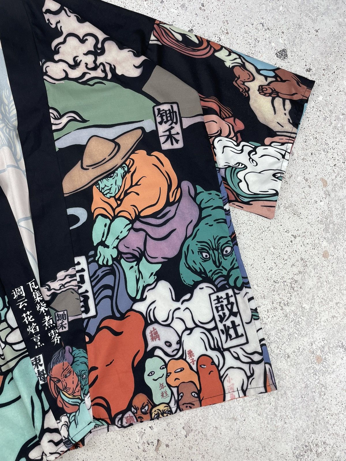 Japanese Brand × Vintage Japanese Brand Vintage Japanese Kimono Anime Style Size US L / EU 52-54 / 3 - 6 Thumbnail