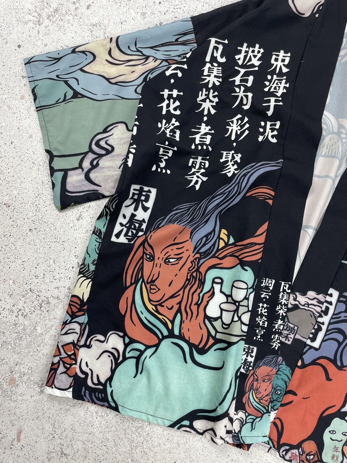 Japanese Brand × Vintage Japanese Brand Vintage Japanese Kimono Anime Style Size US L / EU 52-54 / 3 - 5 Thumbnail