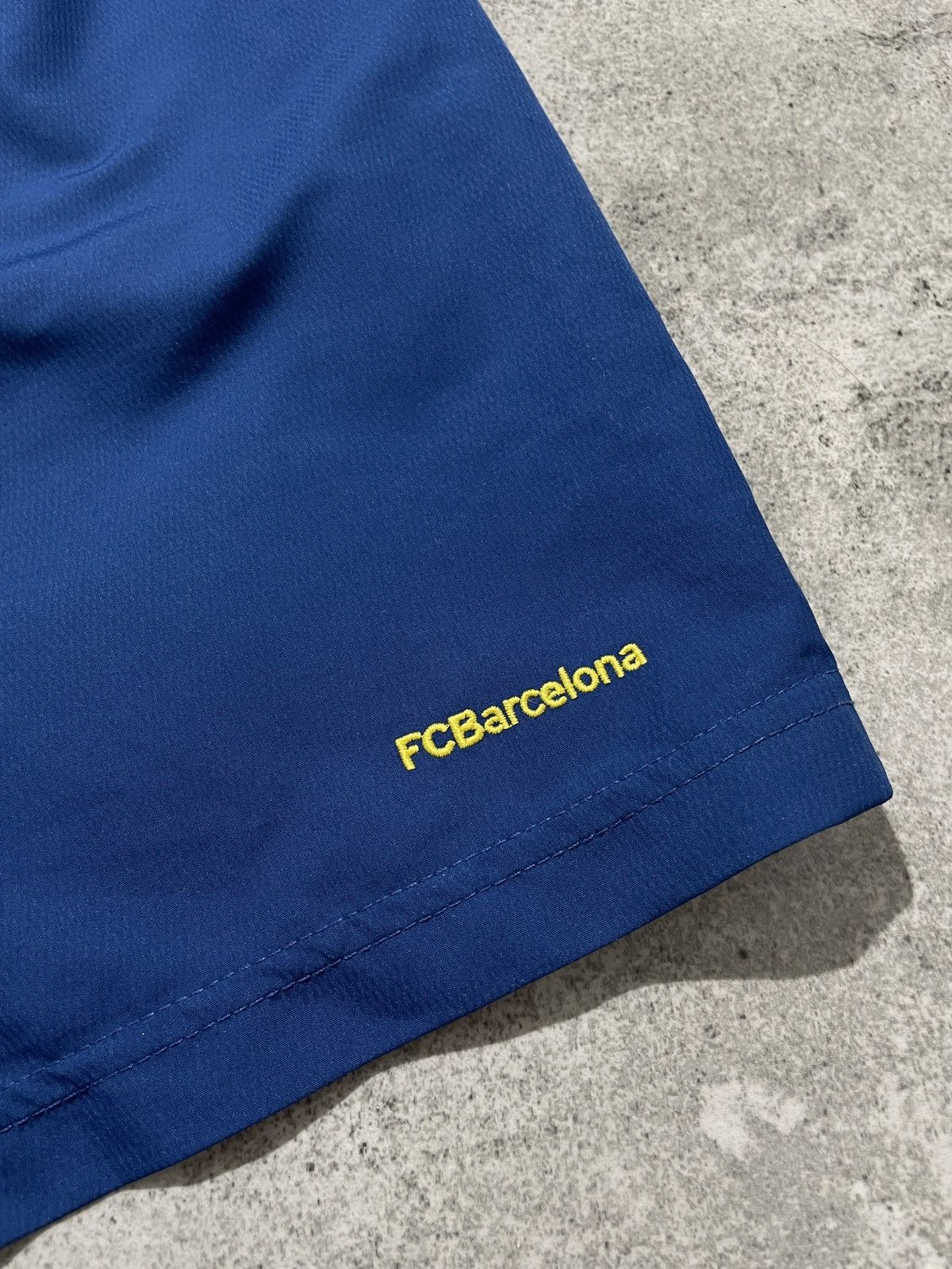 Nike × Vintage Nike Barcelona vintage shorts Size US 34 / EU 50 - 9 Thumbnail