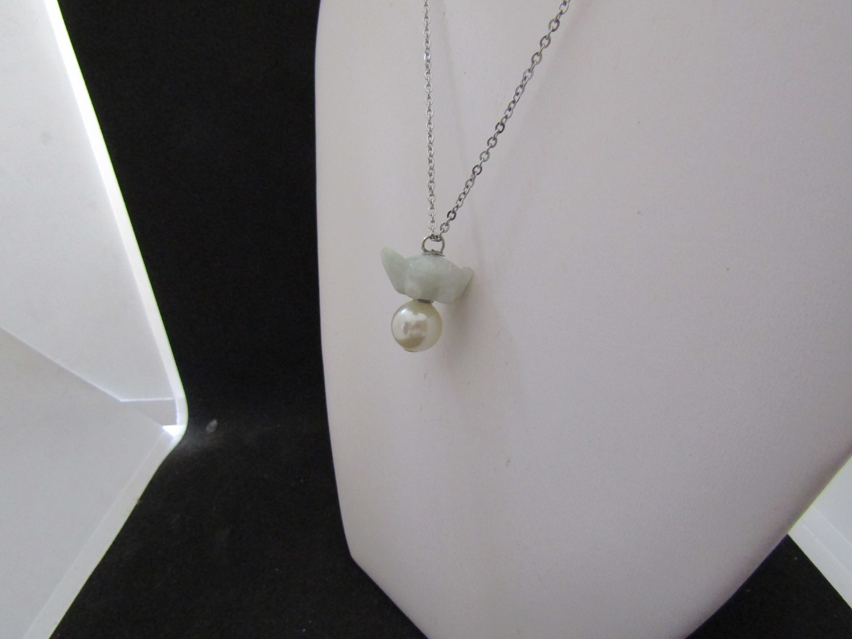 Handmade Turtle Jade Stainless Steel Necklace with Pearl Bead Size ONE SIZE - 3 Thumbnail
