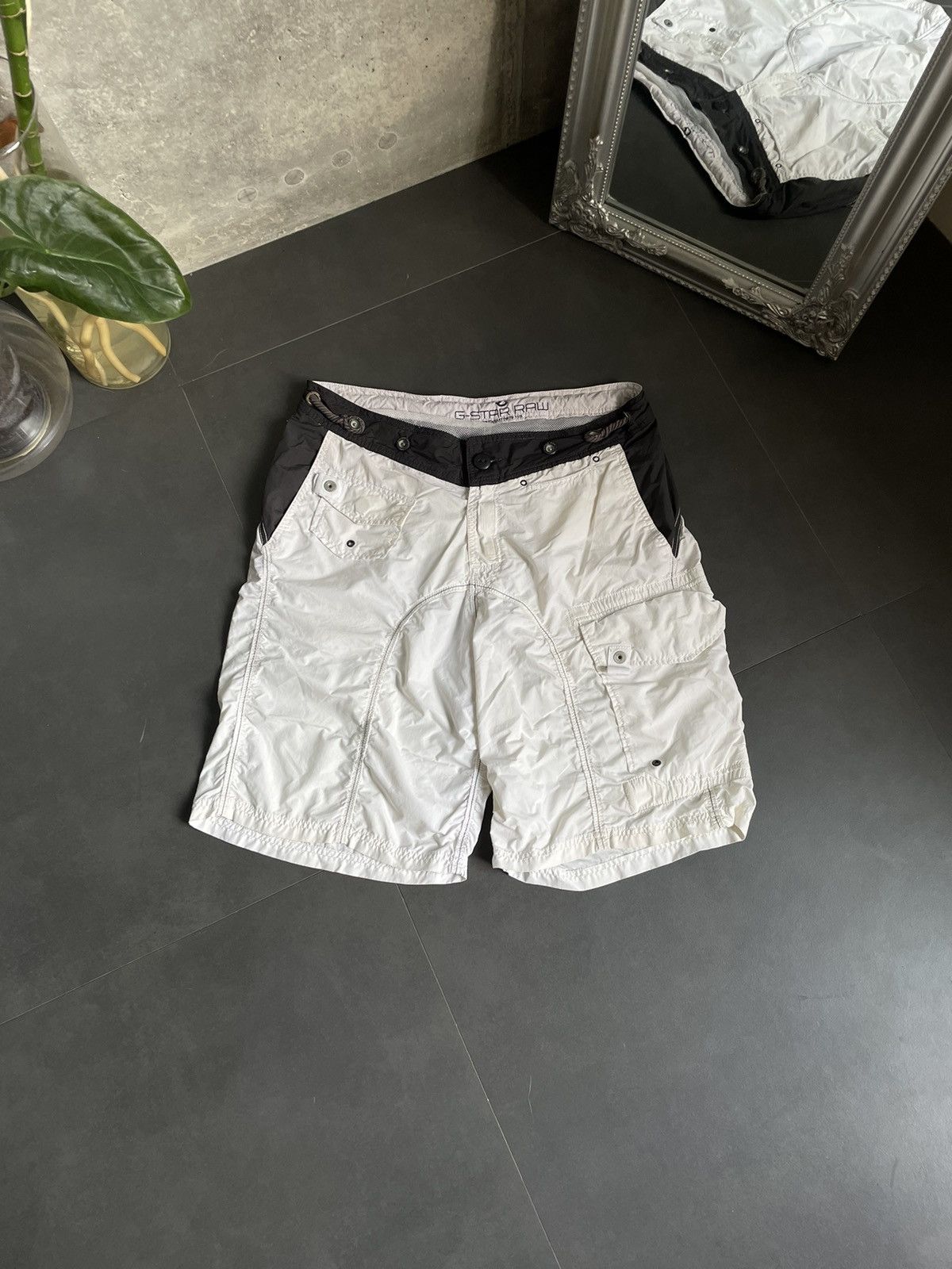 G-Star × Vintage Vintage Japan G Star Raw Bandage cargo Shorts Swimming Y2k Size US 32 / EU 48 - 1 Thumbnail
