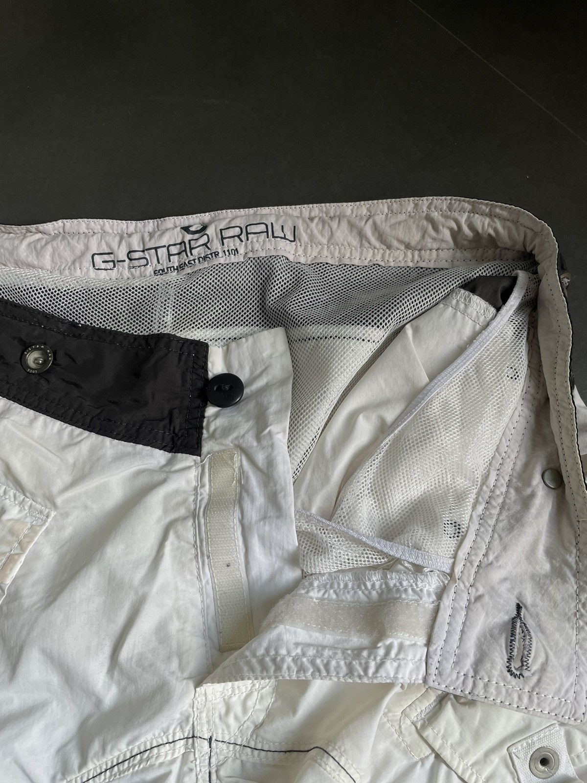 G-Star × Vintage Vintage Japan G Star Raw Bandage cargo Shorts Swimming Y2k Size US 32 / EU 48 - 7 Thumbnail