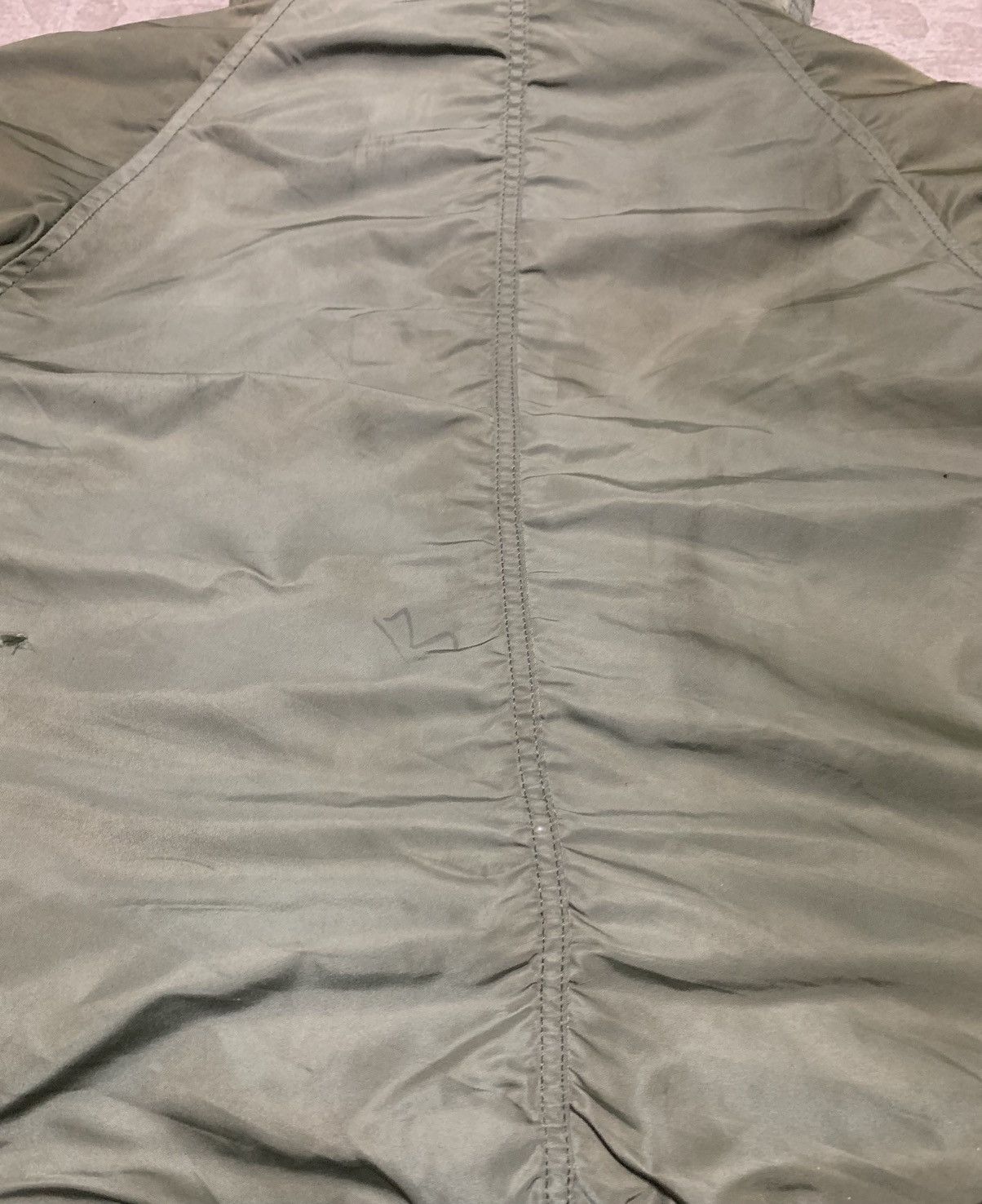 Alpha Industries Vintage Trashed Nb-2 Alpha Industries Bomber Jacket Size US L / EU 52-54 / 3 - 8 Thumbnail