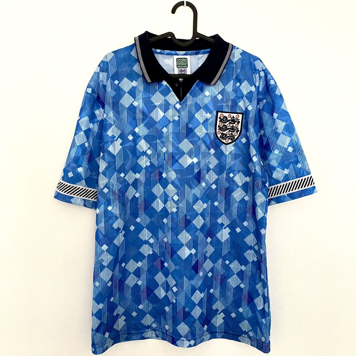 Vintage 1990 1992 England National ScoreDraw Vintage Soccer Jersey Size US L / EU 52-54 / 3 - 2 Thumbnail