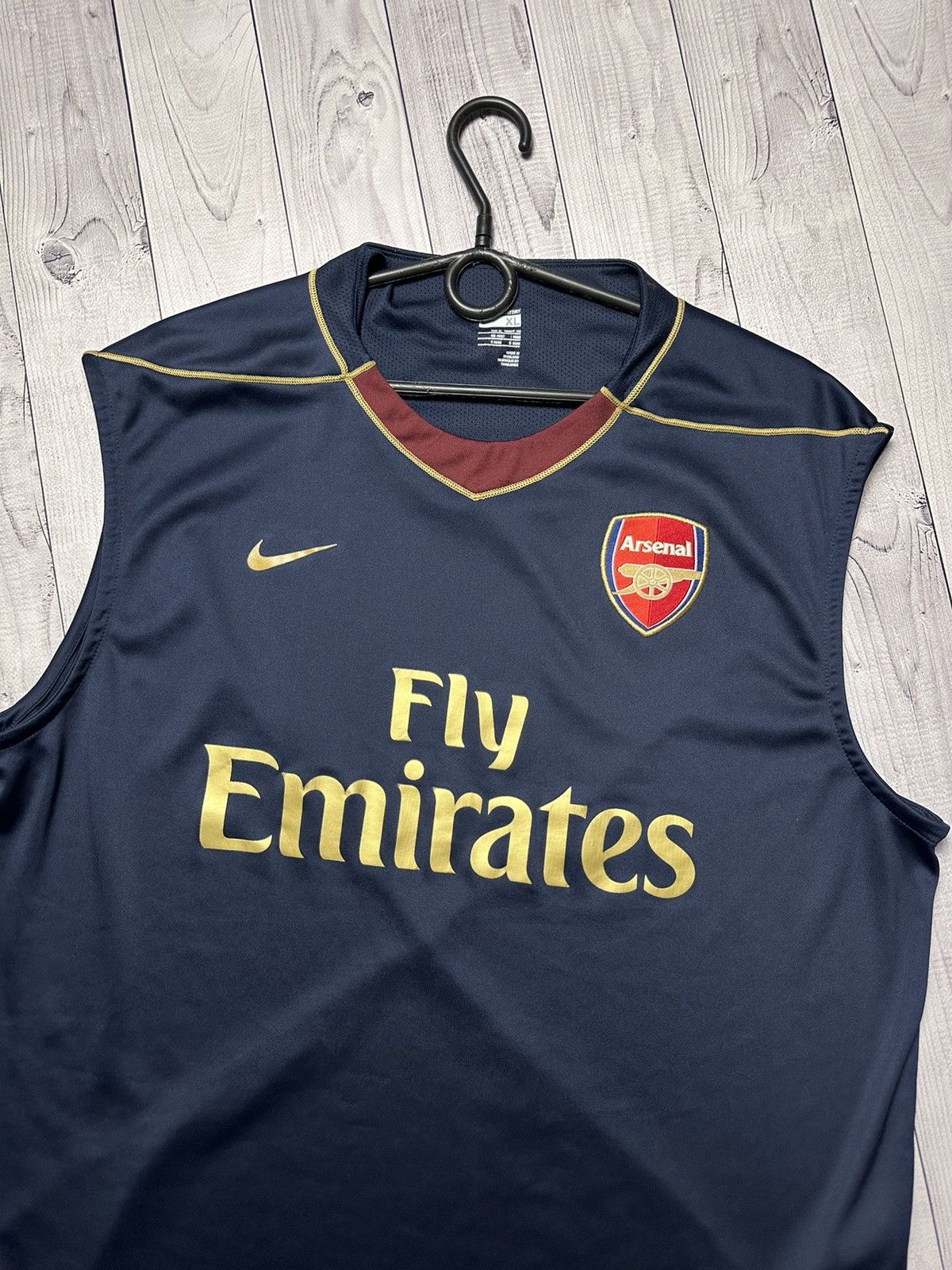 Nike × Vintage Vintage Nike Arsenal soccer tee jersey size XL Size US XL / EU 56 / 4 - 2 Thumbnail
