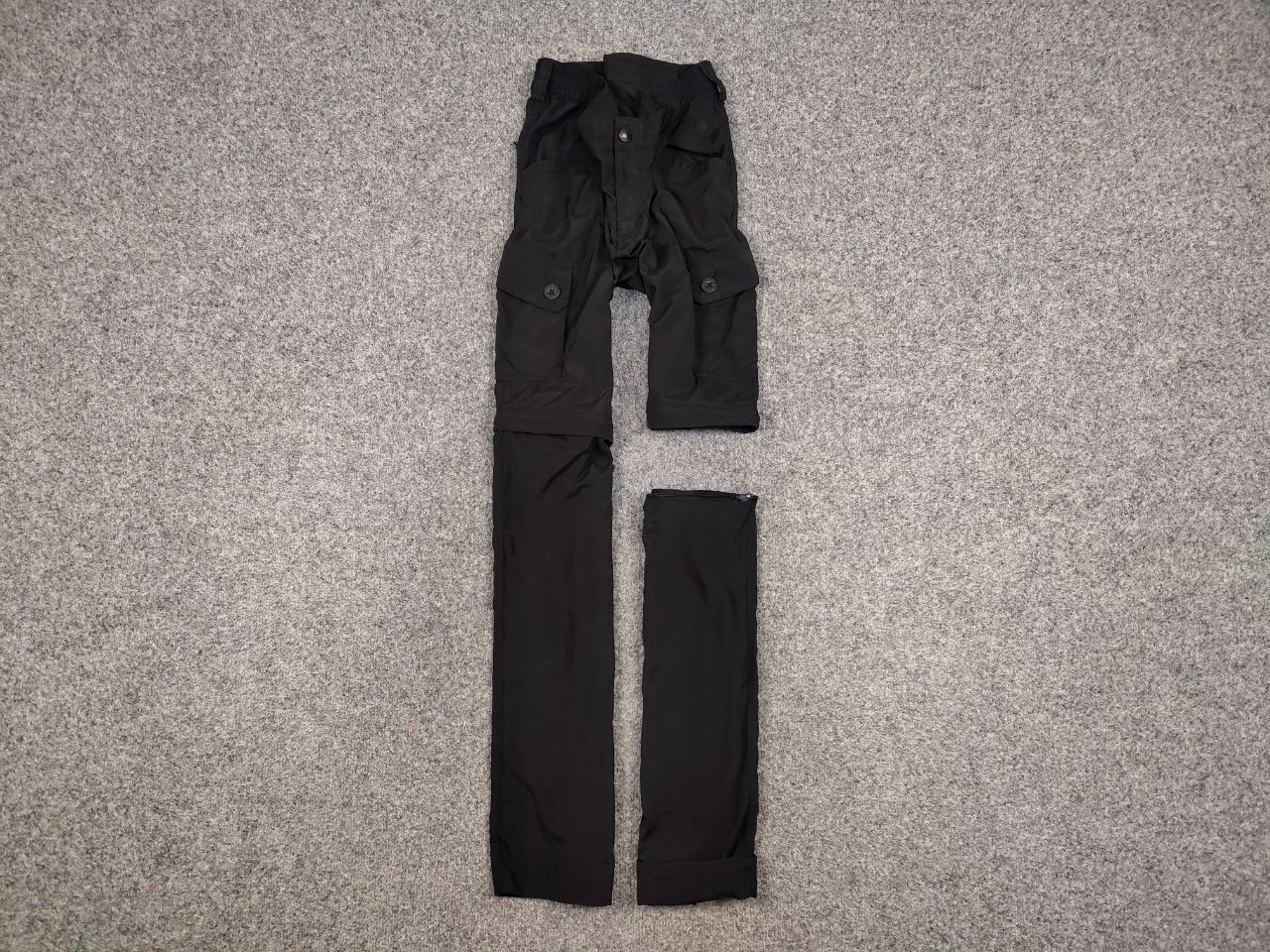 The North Face Vintage 90's The North Face Cargo Black Track Pants x Shorts Size US 32 / EU 48 - 1 Thumbnail