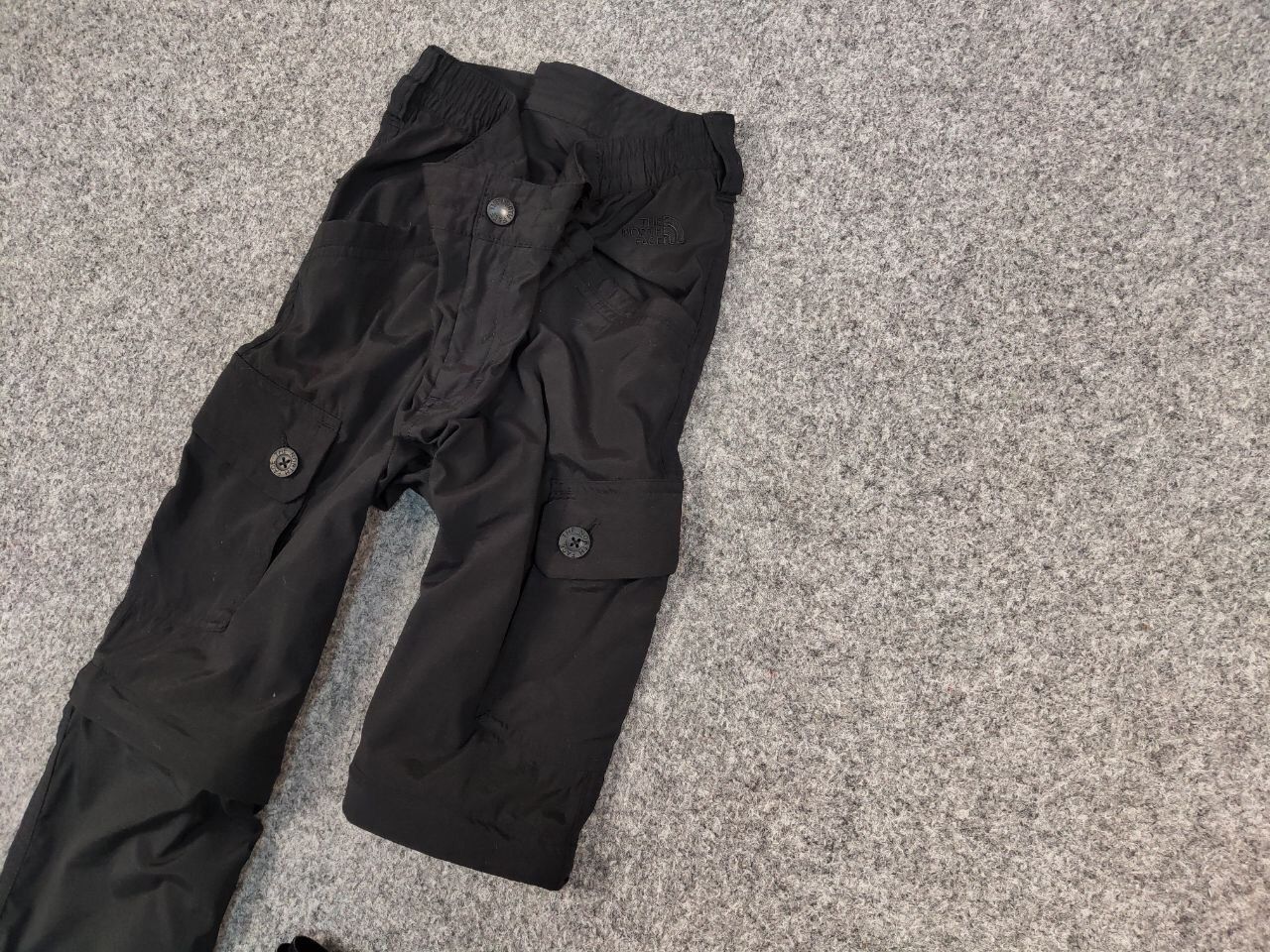 The North Face Vintage 90's The North Face Cargo Black Track Pants x Shorts Size US 32 / EU 48 - 4 Thumbnail