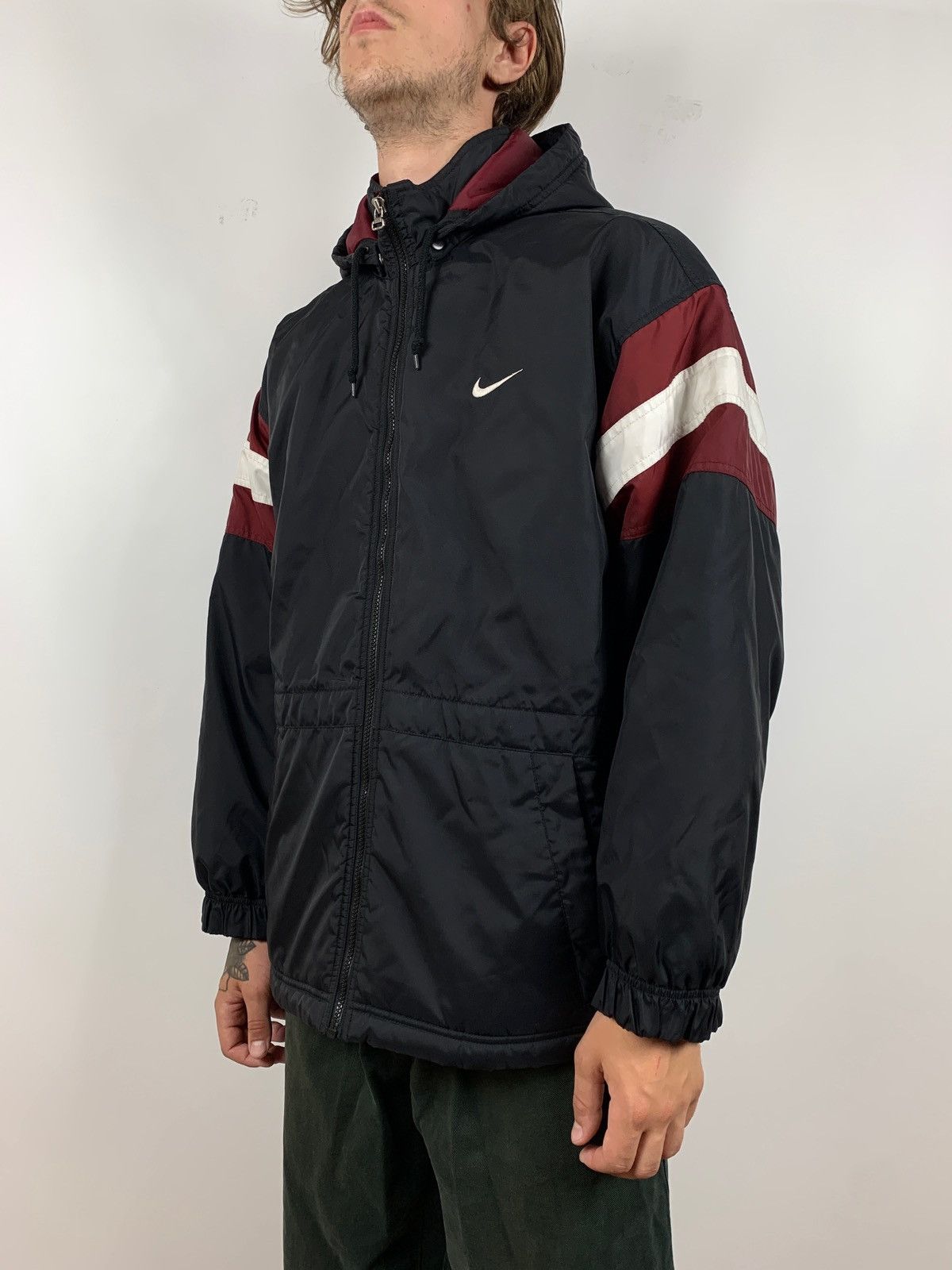 Nike 90s Vintage Nike Big Logo Embroidered Coat Jacket Size US M / EU 48-50 / 2 - 5 Thumbnail