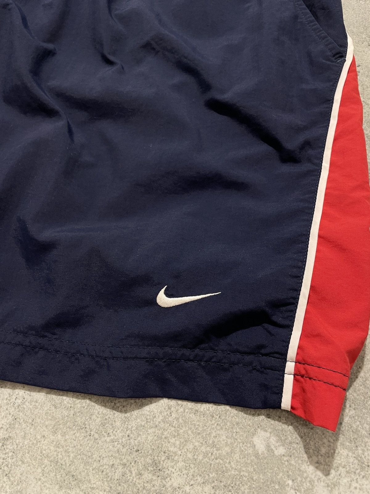 Nike × Vintage Vintage Nike Nylon Shorts Mini Swoosh Size US 38 / EU 54 - 4 Thumbnail