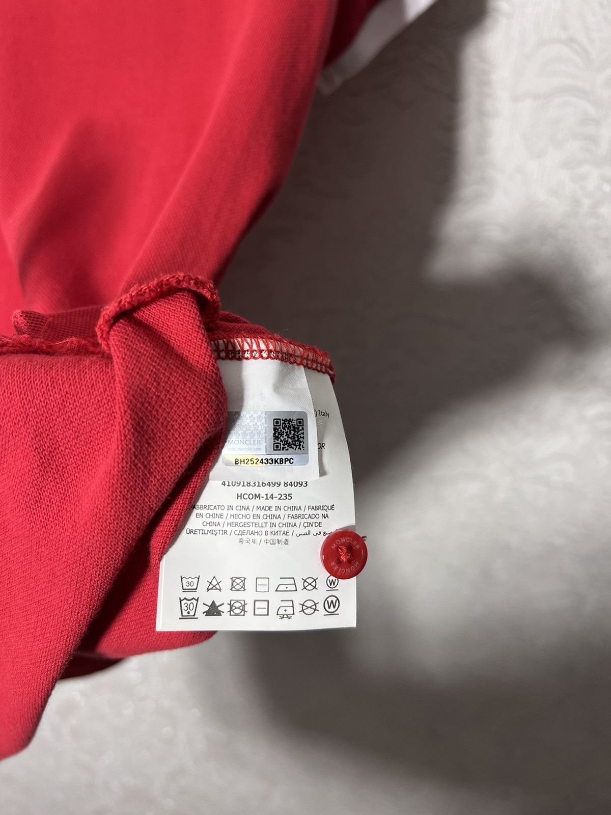 Moncler Moncler Polo Slim Fit Logo On Collar Size US S / EU 44-46 / 1 - 10 Thumbnail