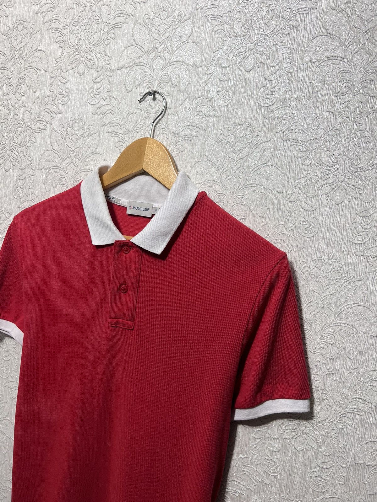 Moncler Moncler Polo Slim Fit Logo On Collar Size US S / EU 44-46 / 1 - 2 Thumbnail