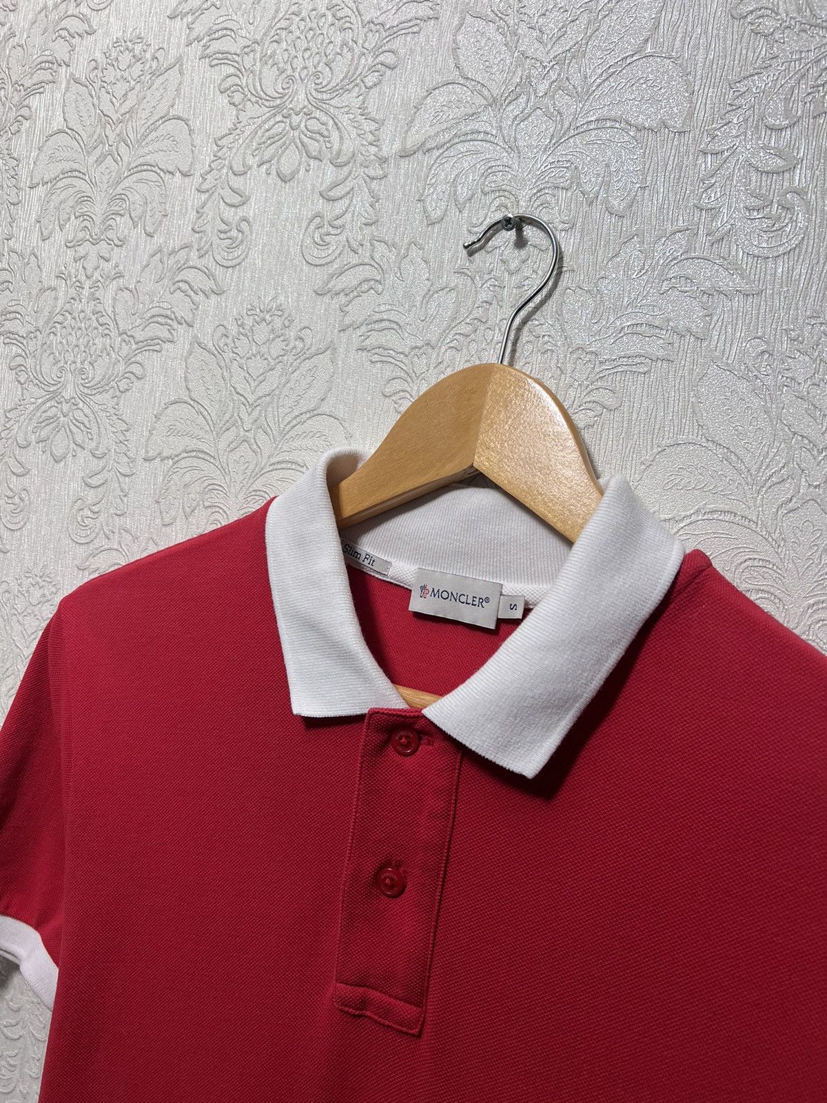 Moncler Moncler Polo Slim Fit Logo On Collar Size US S / EU 44-46 / 1 - 4 Thumbnail