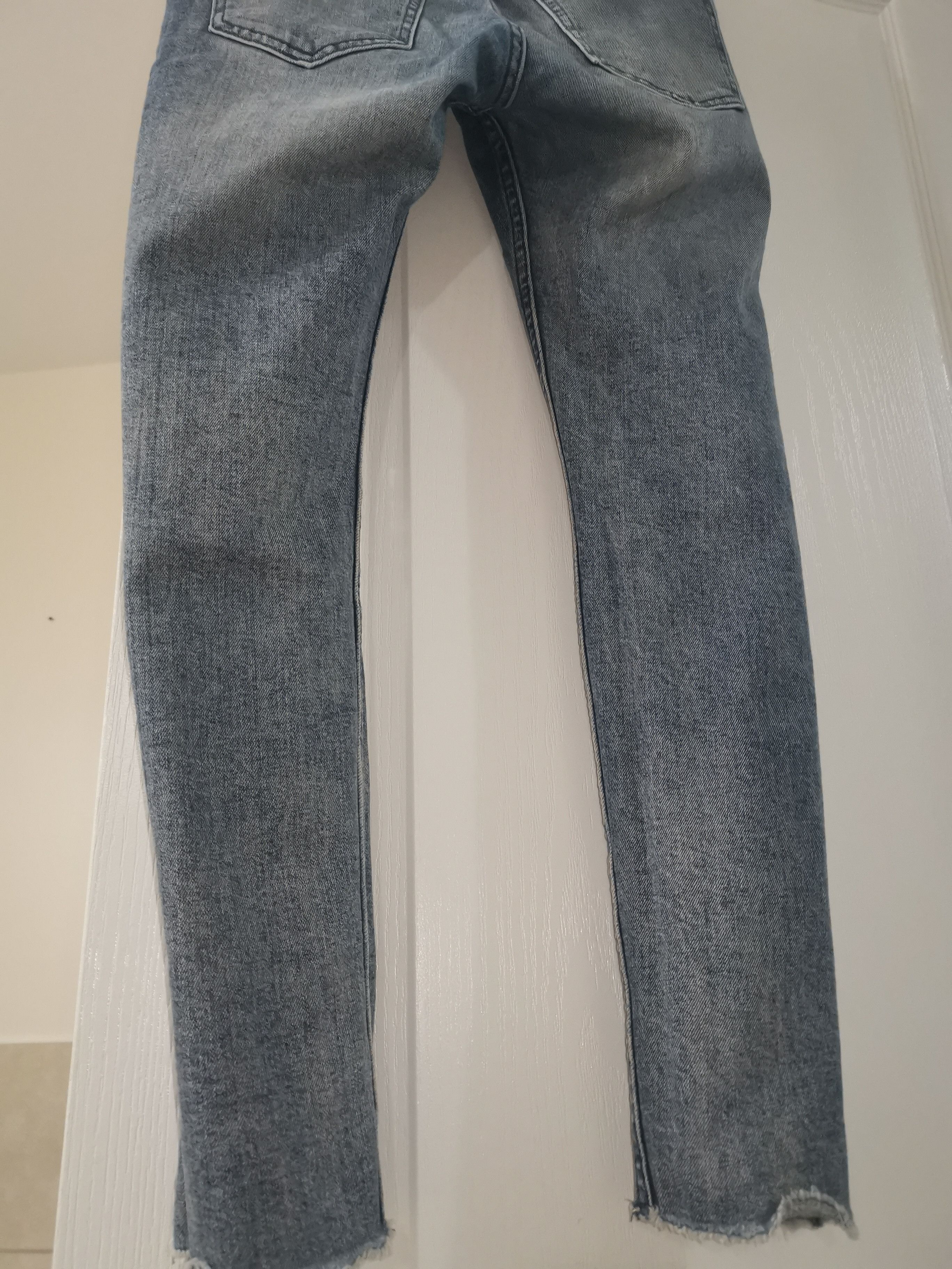H&M skinny cropped jeans Size US 32 / EU 48 - 6 Thumbnail