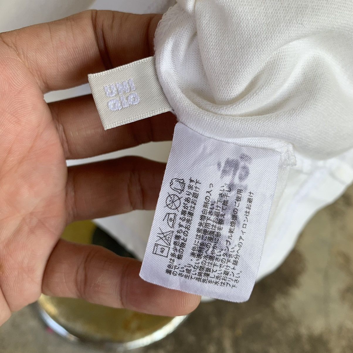 Japanese Brand Uniqlo anime japan white t-shirt tee Size US S / EU 44-46 / 1 - 8 Thumbnail