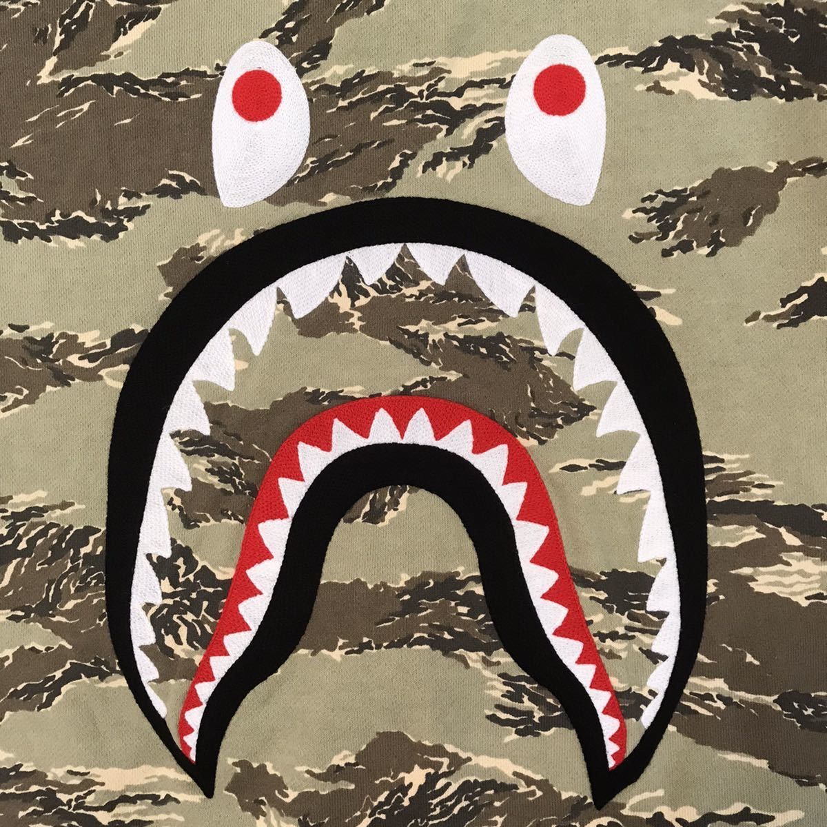 Bape BAPE EMBROIDERY Shark full zip hoodie desert camo Size US M / EU 48-50 / 2 - 7 Thumbnail
