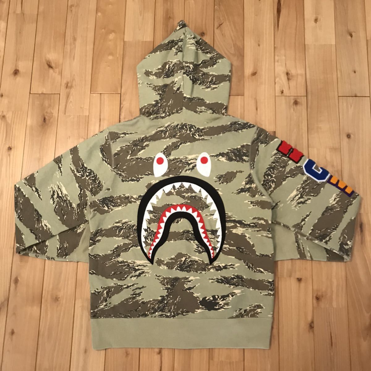 Bape BAPE EMBROIDERY Shark full zip hoodie desert camo Size US M / EU 48-50 / 2 - 3 Thumbnail