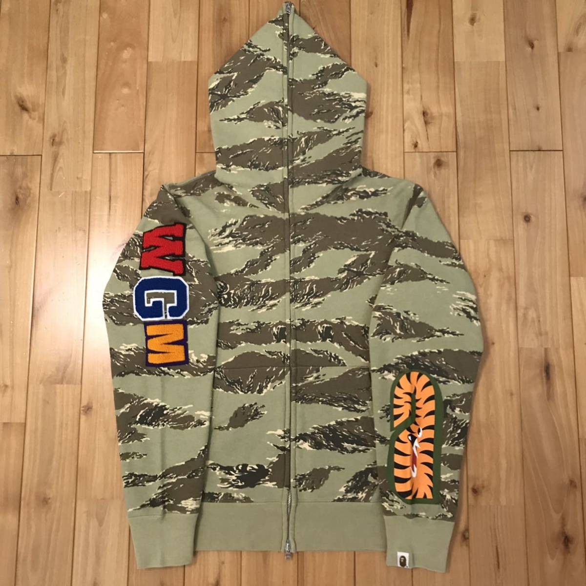 Bape BAPE EMBROIDERY Shark full zip hoodie desert camo Size US M / EU 48-50 / 2 - 4 Thumbnail