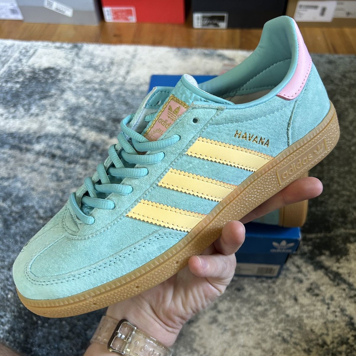 Adidas × size? FX7768 SAMBA HAVANA SiZE? UK EXCLUSiVE SKY BLUE PiNK YELLOW Size US 9 / IT 39 - 8 Thumbnail