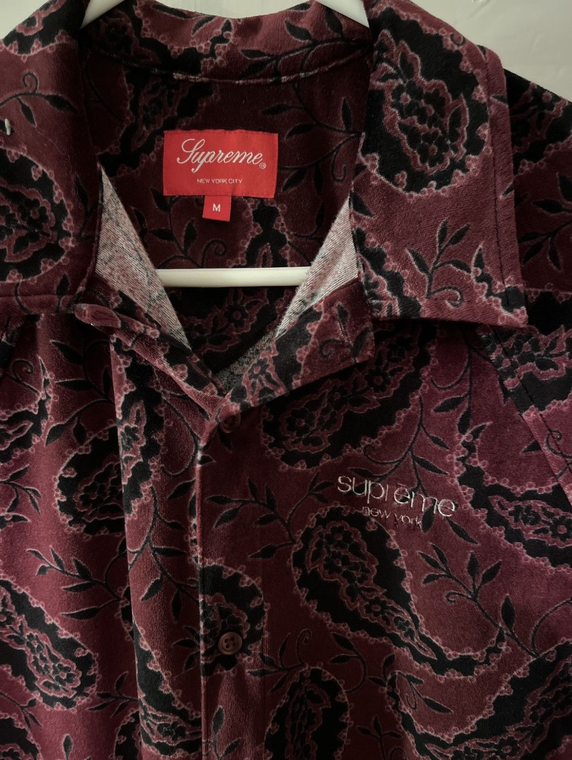 Supreme Supreme Velour button up Size US M / EU 48-50 / 2 - 2 Thumbnail