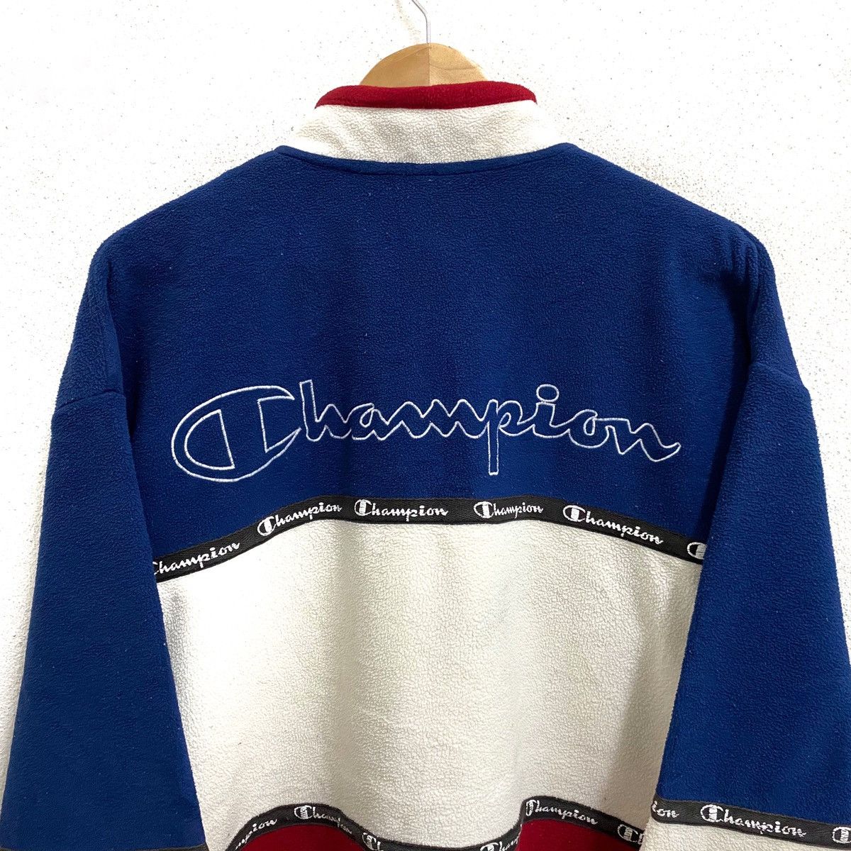 Champion × Vintage VINTAGE CHAMPION BIG LOGO FLEECE SWEATSHIRT Size US XL / EU 56 / 4 - 4 Thumbnail