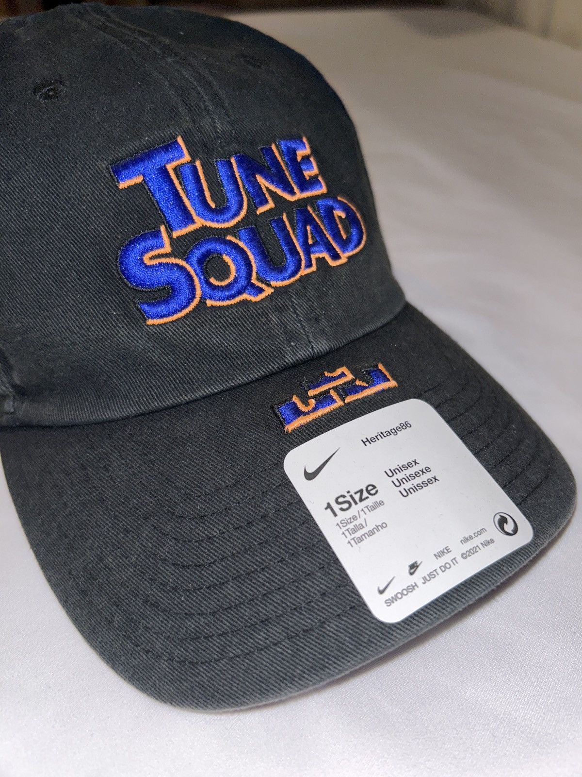 Nike 2021 Nike Lebron Tune Squad Hat Size ONE SIZE - 2 Thumbnail