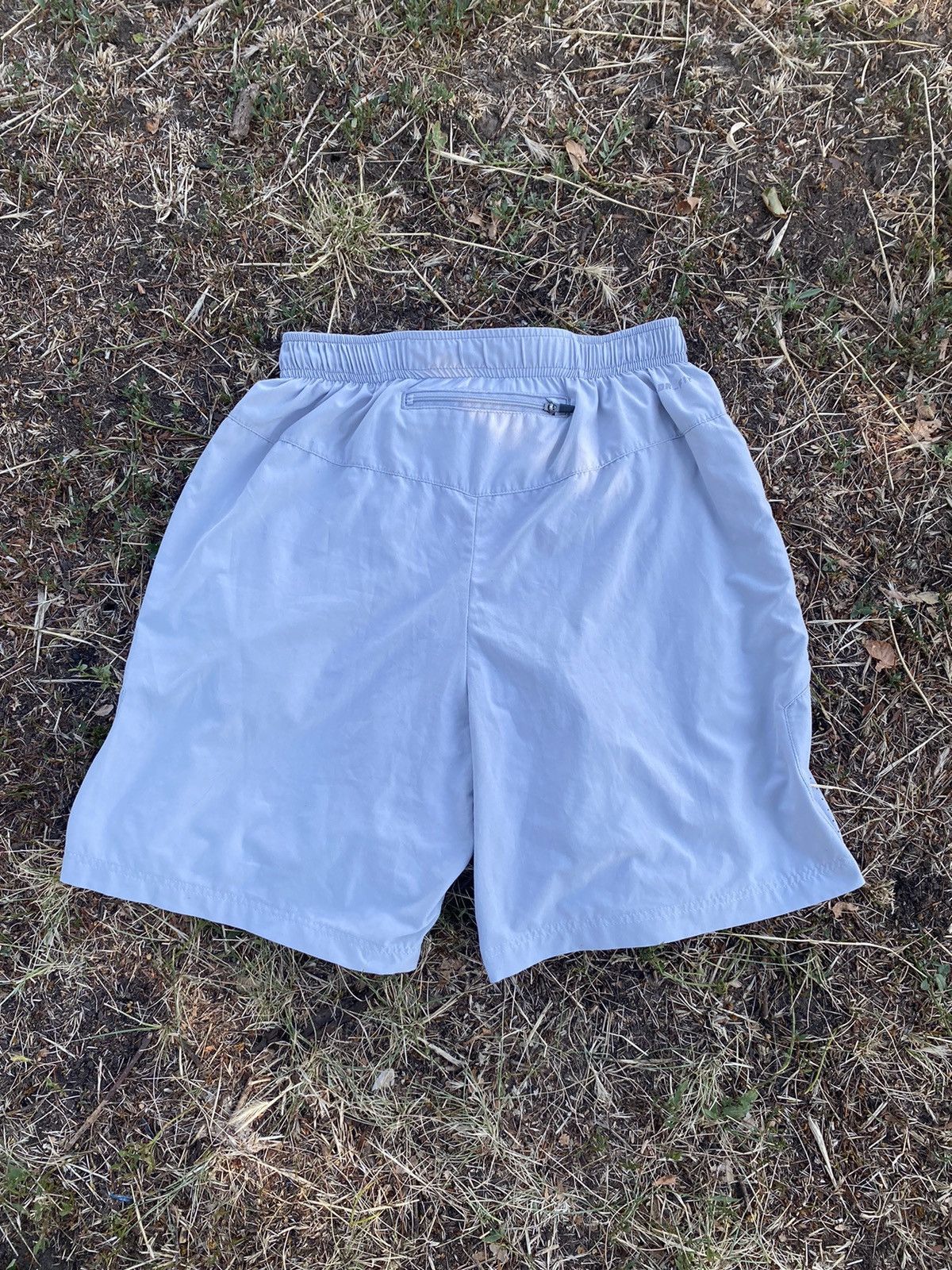 Nike Vintage Nike shorts streetwear swoosh casual y2k size S Size US 30 / EU 46 - 3 Thumbnail