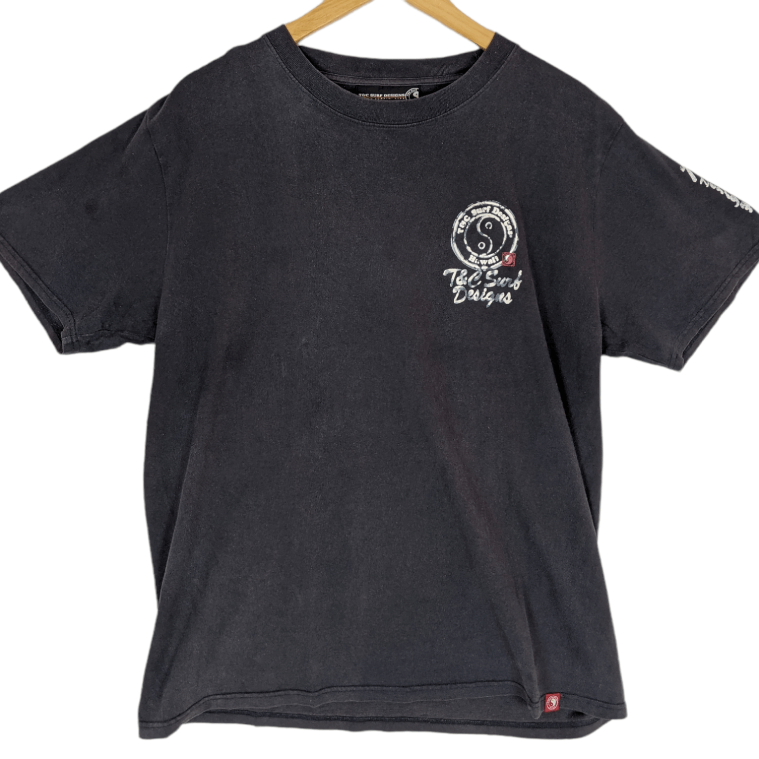 Japanese Brand Vintage 2000's T & C Surf Designs Surfboard T-Shirt Size US XL / EU 56 / 4 - 2 Thumbnail