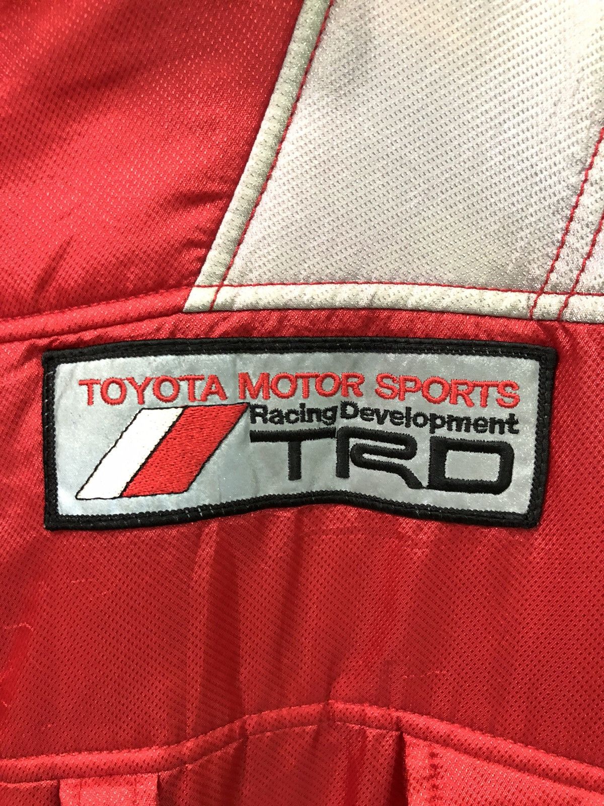 Vintage Vintage Toyota TRD Racing Development Bomber Jacket Size US L / EU 52-54 / 3 - 2 Thumbnail