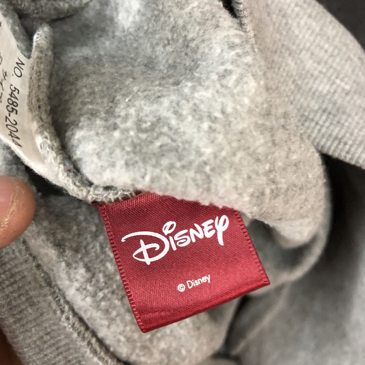 Disney Minnie Mouse hug vintage Grey Sweatshirt #412B Size US XL / EU 56 / 4 - 15 Thumbnail