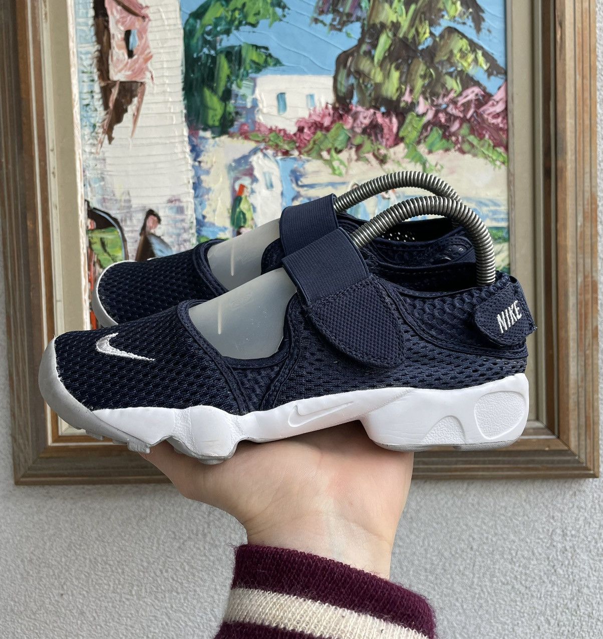 nike air rift navy