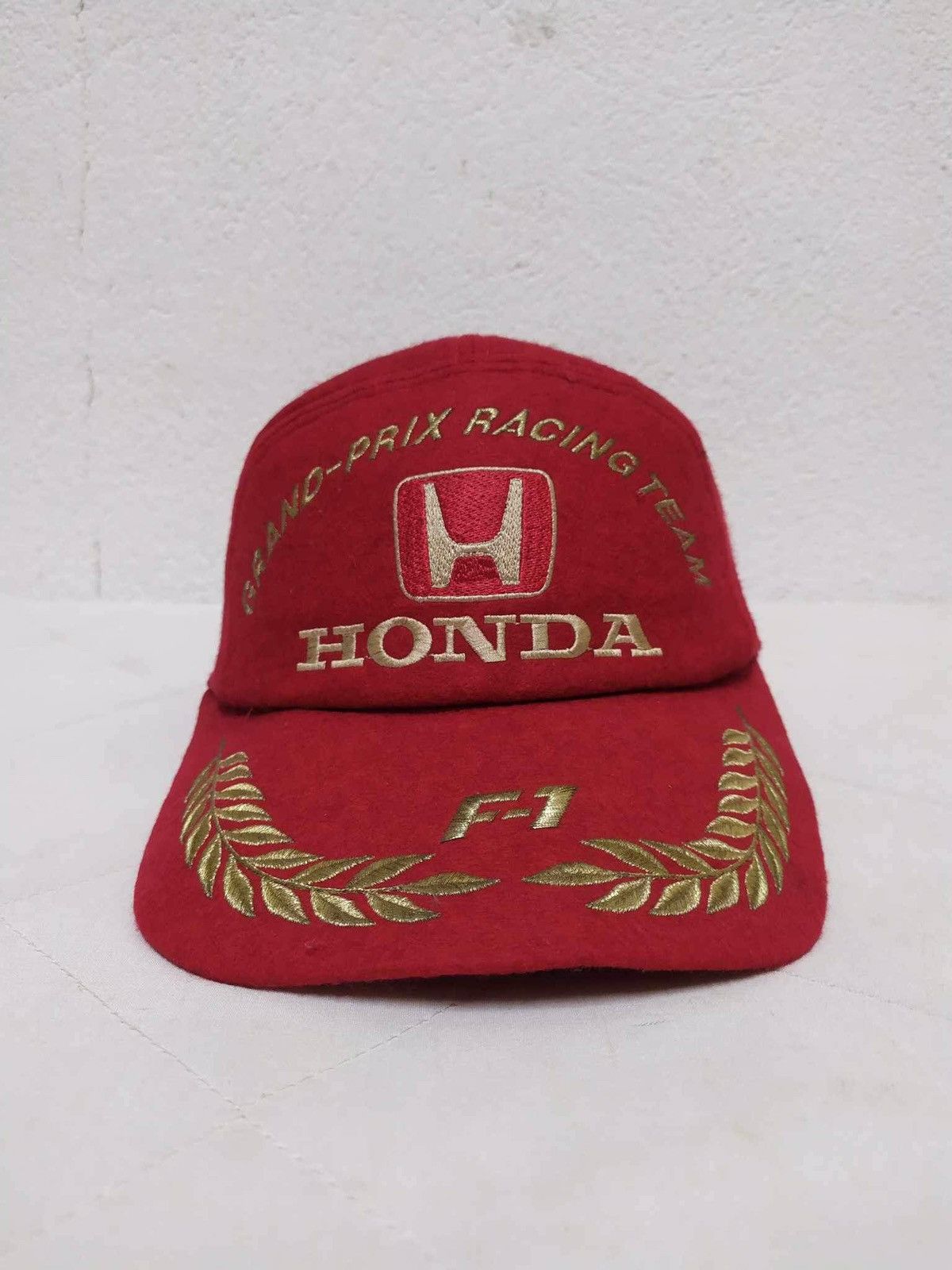 image of Vintage Honda Grand Prix Racing Team F1 Podium Hat Cap in Red, Men's